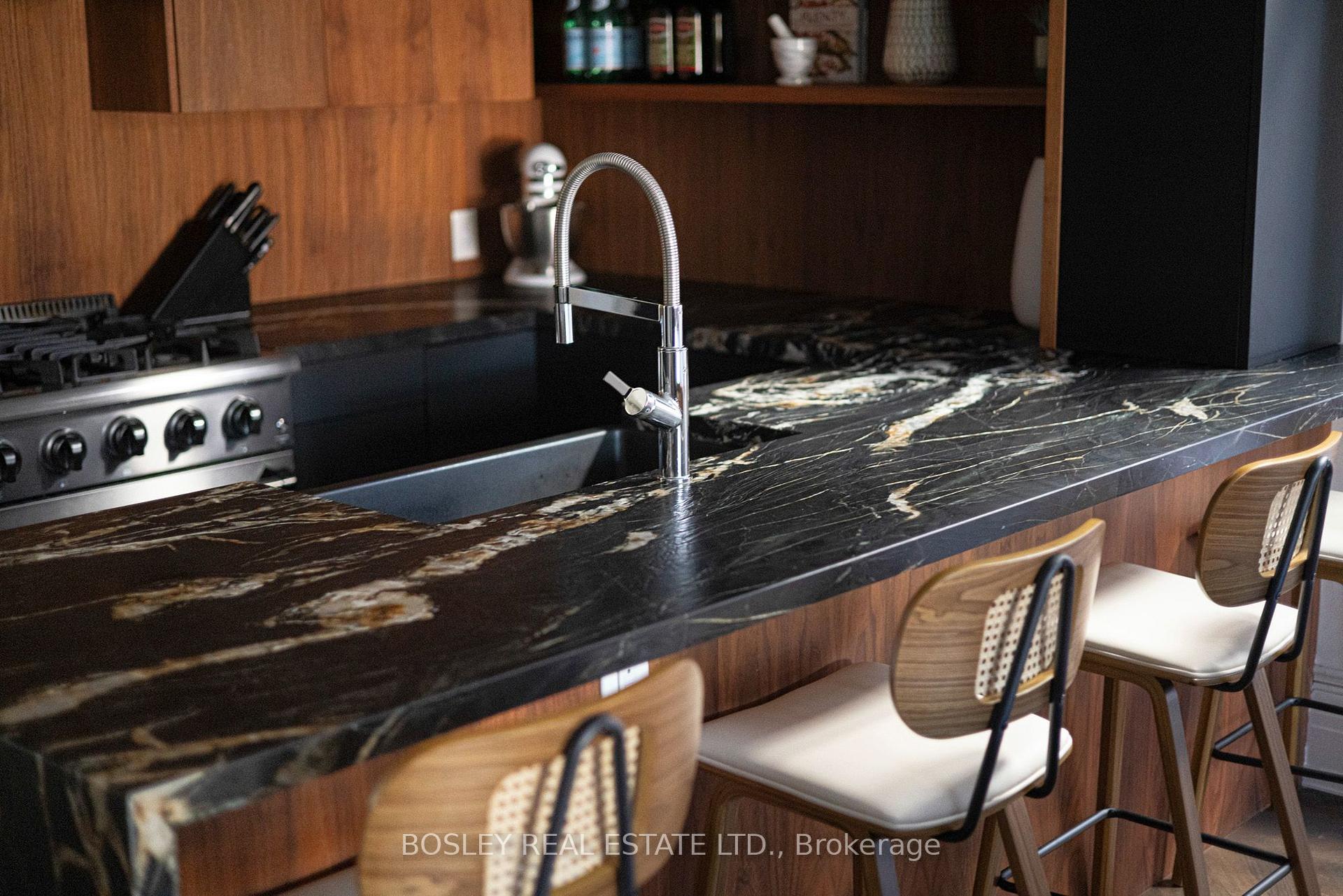 Photo 19 of Unit Main, 178 High Park Avenue, Toronto, High Park North — HOMEH