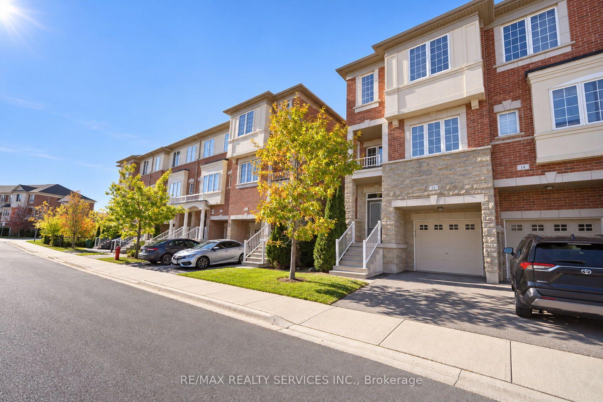 Photo 4 of Unit 111, 12 Cedarland Road, Brampton, Credit Valley — HOMEH