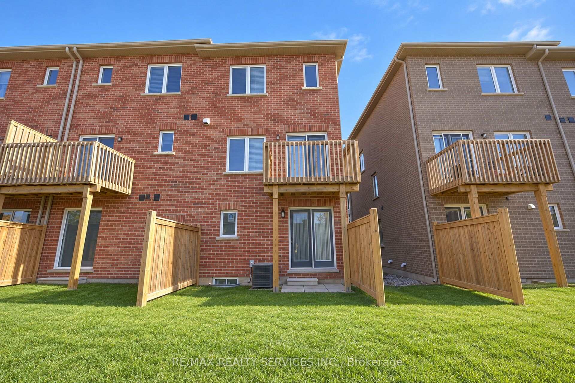 Photo 42 of Unit 111, 12 Cedarland Road, Brampton, Credit Valley — HOMEH