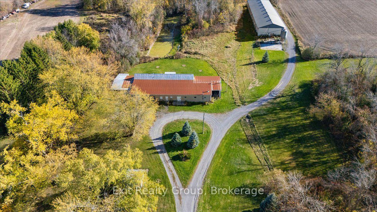 Photo 10 of 2421 County Road 3, Prince Edward County, Ameliasburg Ward — HOMEH
