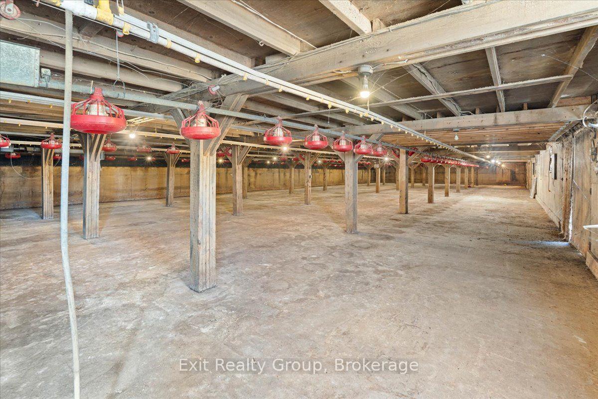 Photo 15 of 2421 County Road 3, Prince Edward County, Ameliasburg Ward — HOMEH