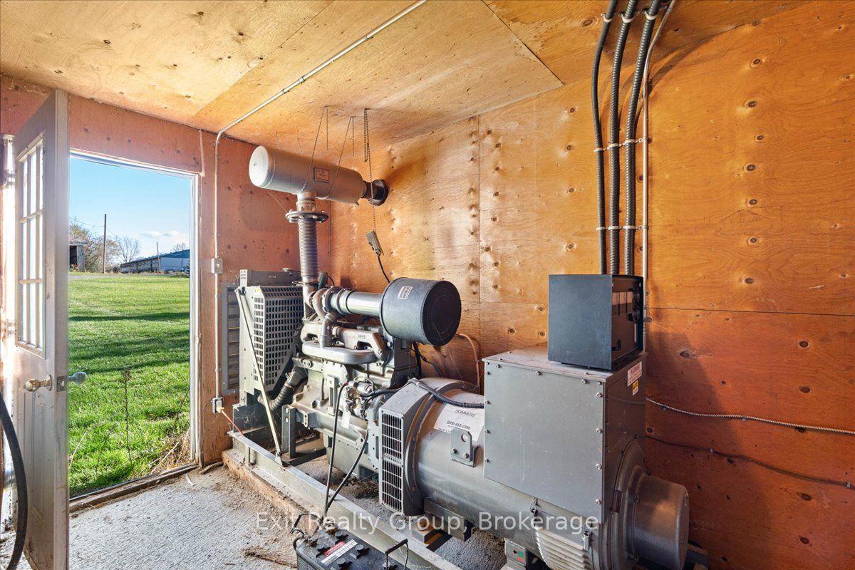 Photo 17 of 2421 County Road 3, Prince Edward County, Ameliasburg Ward — HOMEH