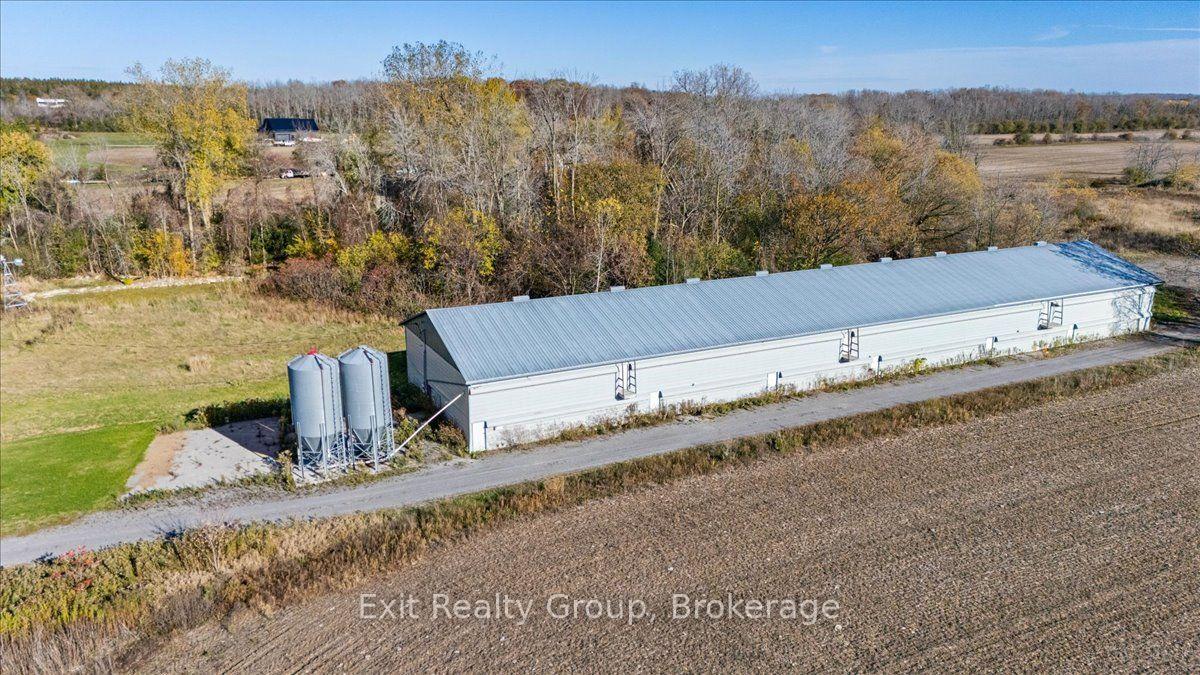 Photo 33 of 2421 County Road 3, Prince Edward County, Ameliasburg Ward — HOMEH