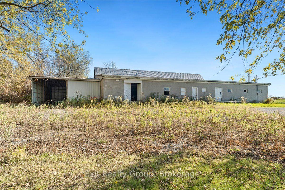 Photo 41 of 2421 County Road 3, Prince Edward County, Ameliasburg Ward — HOMEH