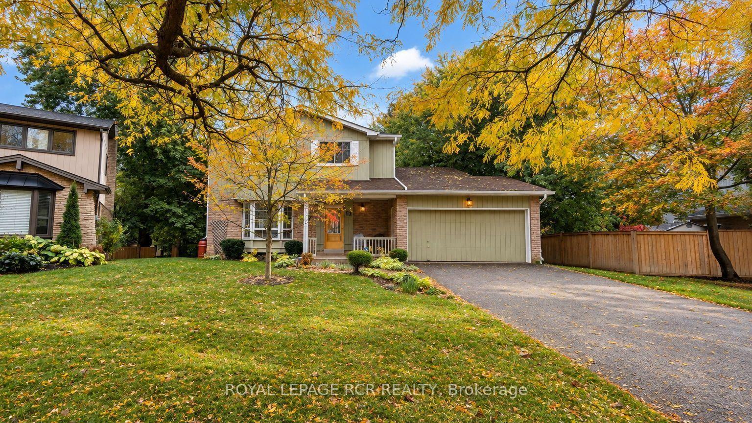 Photo 2 of 62 Wright Crescent, Caledon, Bolton North — HOMEH