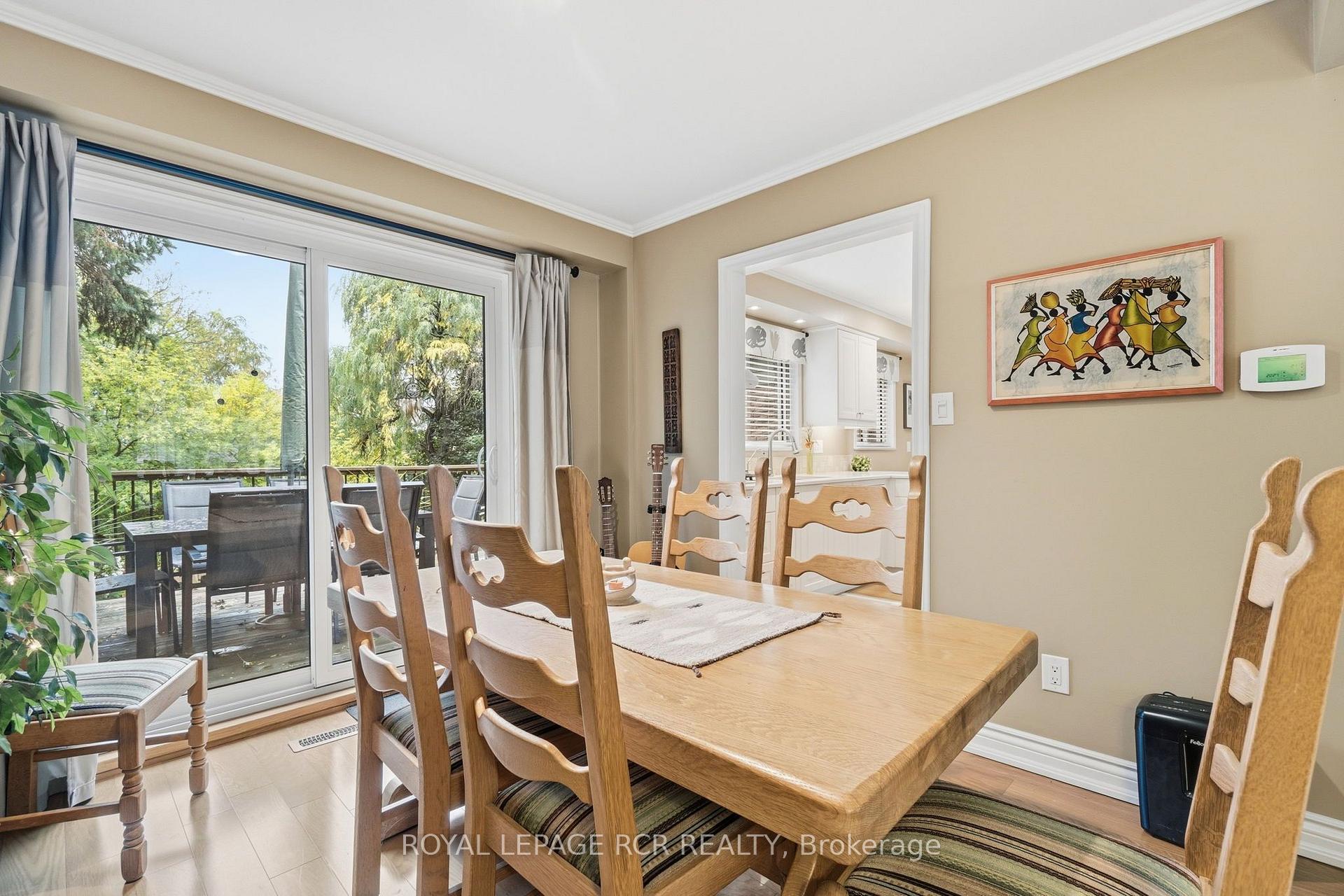 Photo 9 of 62 Wright Crescent, Caledon, Bolton North — HOMEH