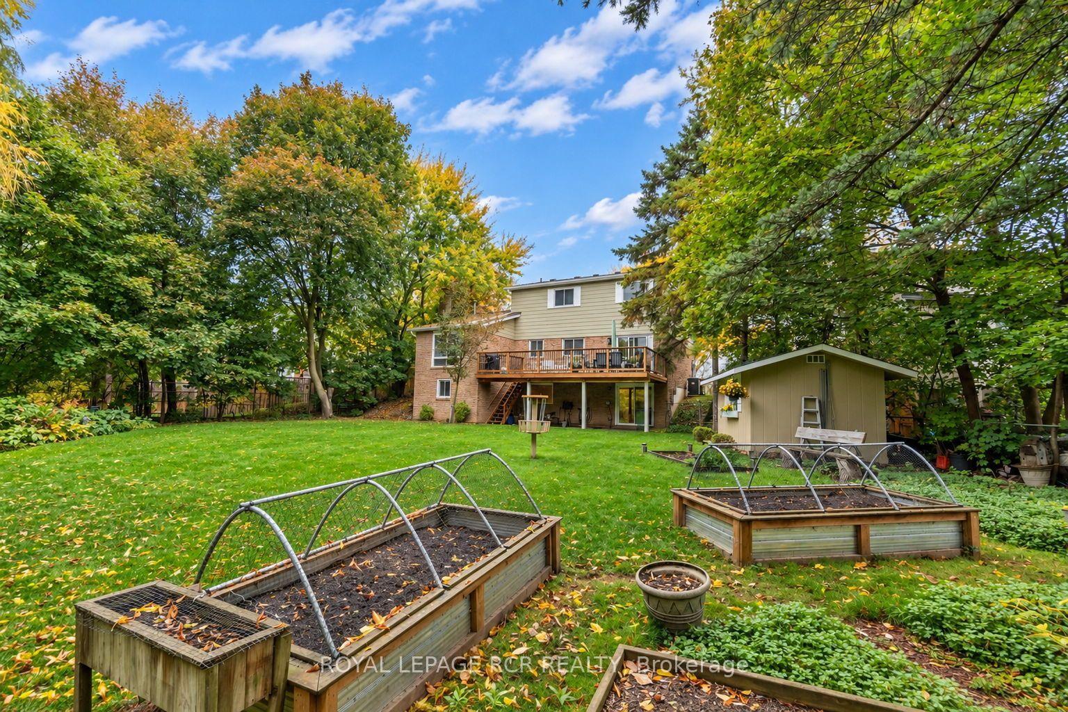 Photo 37 of 62 Wright Crescent, Caledon, Bolton North — HOMEH