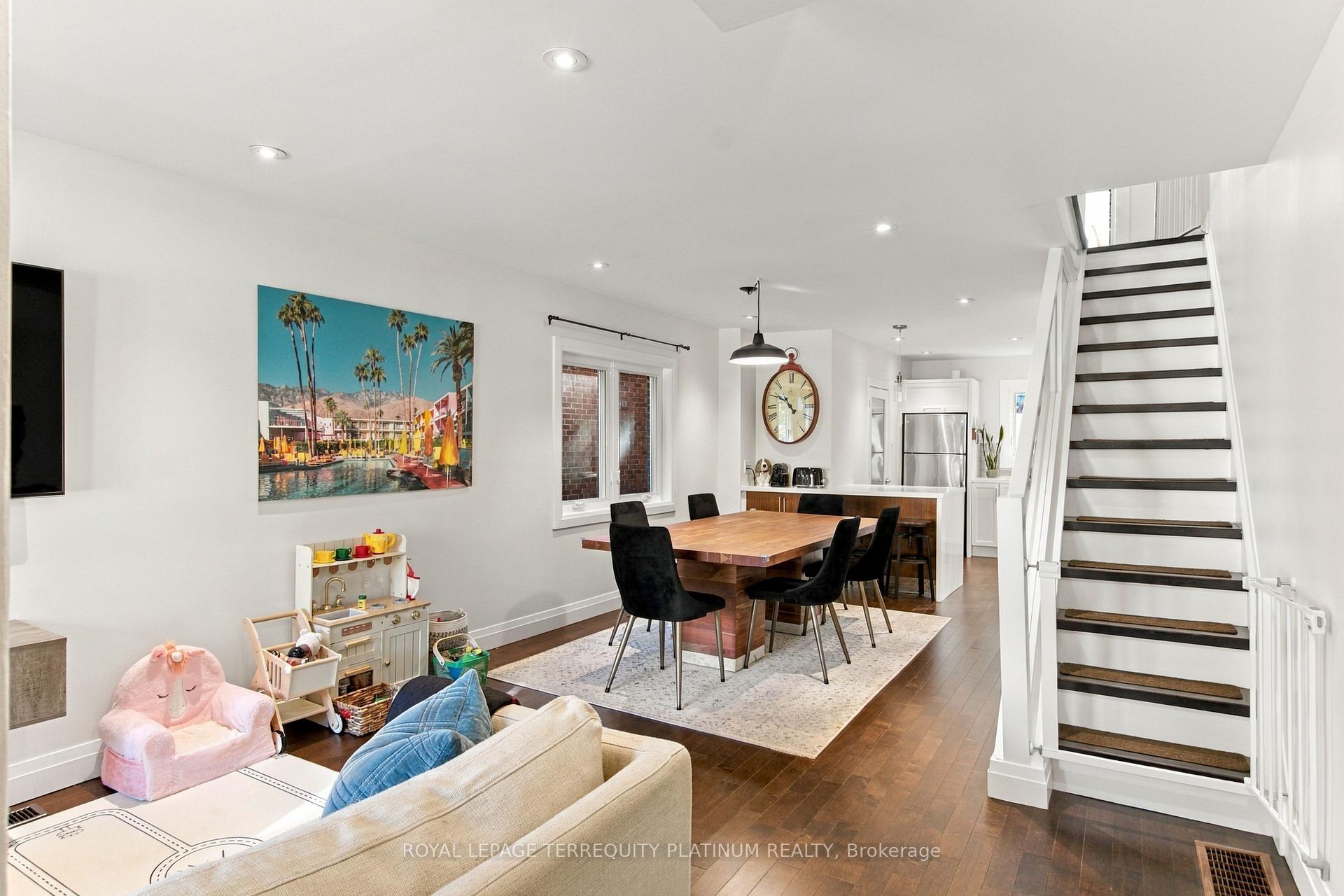 Photo 2 of 493 Mortimer Avenue, Toronto, Danforth Village-East York — HOMEH