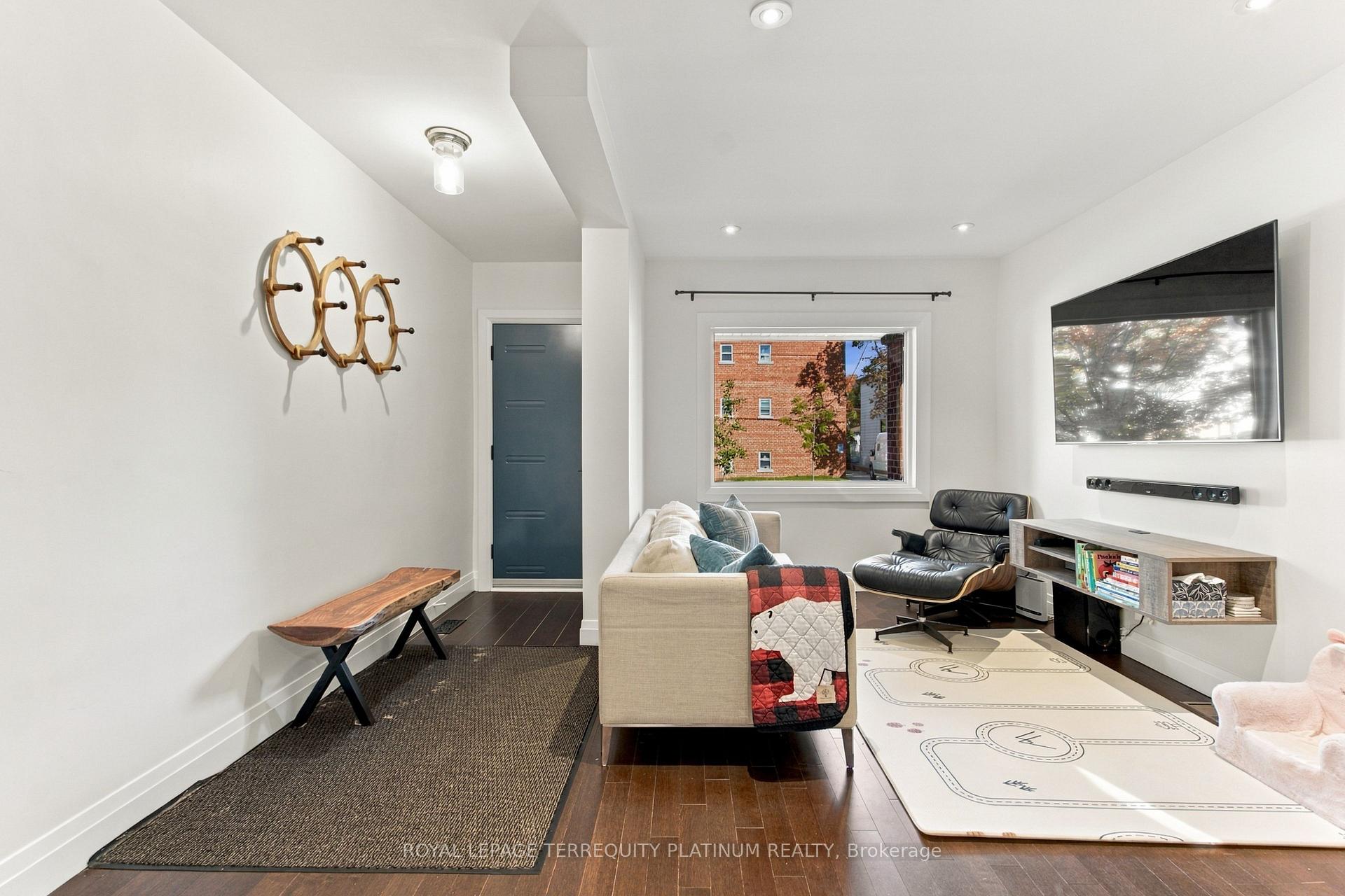 Photo 3 of 493 Mortimer Avenue, Toronto, Danforth Village-East York — HOMEH
