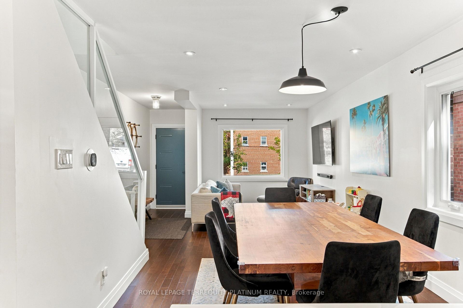 Photo 7 of 493 Mortimer Avenue, Toronto, Danforth Village-East York — HOMEH