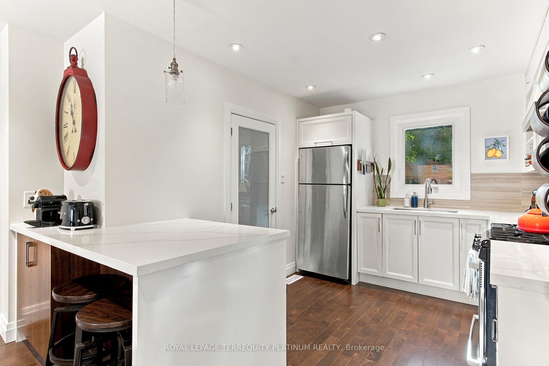 Photo 8 of 493 Mortimer Avenue, Toronto, Danforth Village-East York — HOMEH