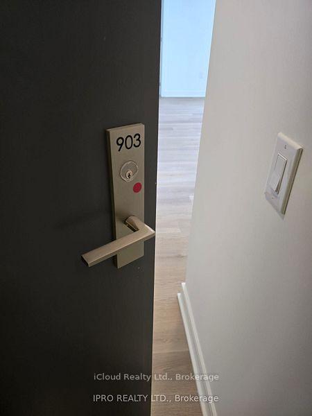 Photo 3 of Unit 903, 86 Dundas Street, Mississauga, Cooksville — HOMEH