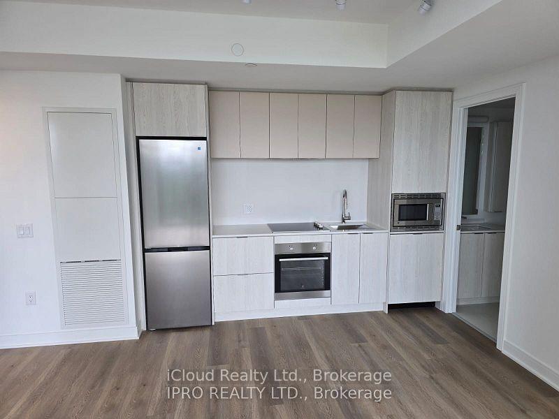 Photo 5 of Unit 903, 86 Dundas Street, Mississauga, Cooksville — HOMEH