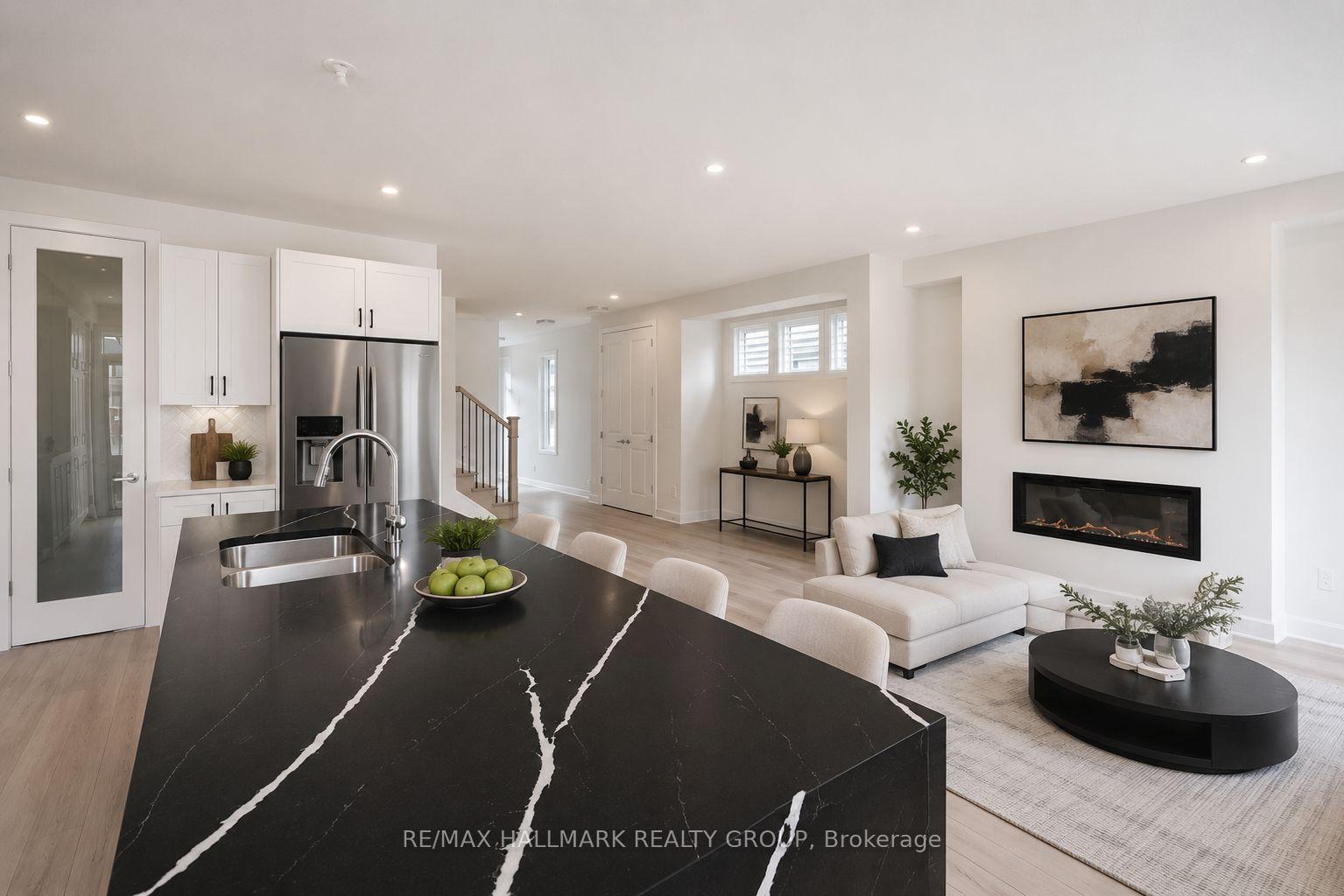 Photo 12 of 206 Kilcooly Lane, Ottawa, Stittsville (South) — HOMEH