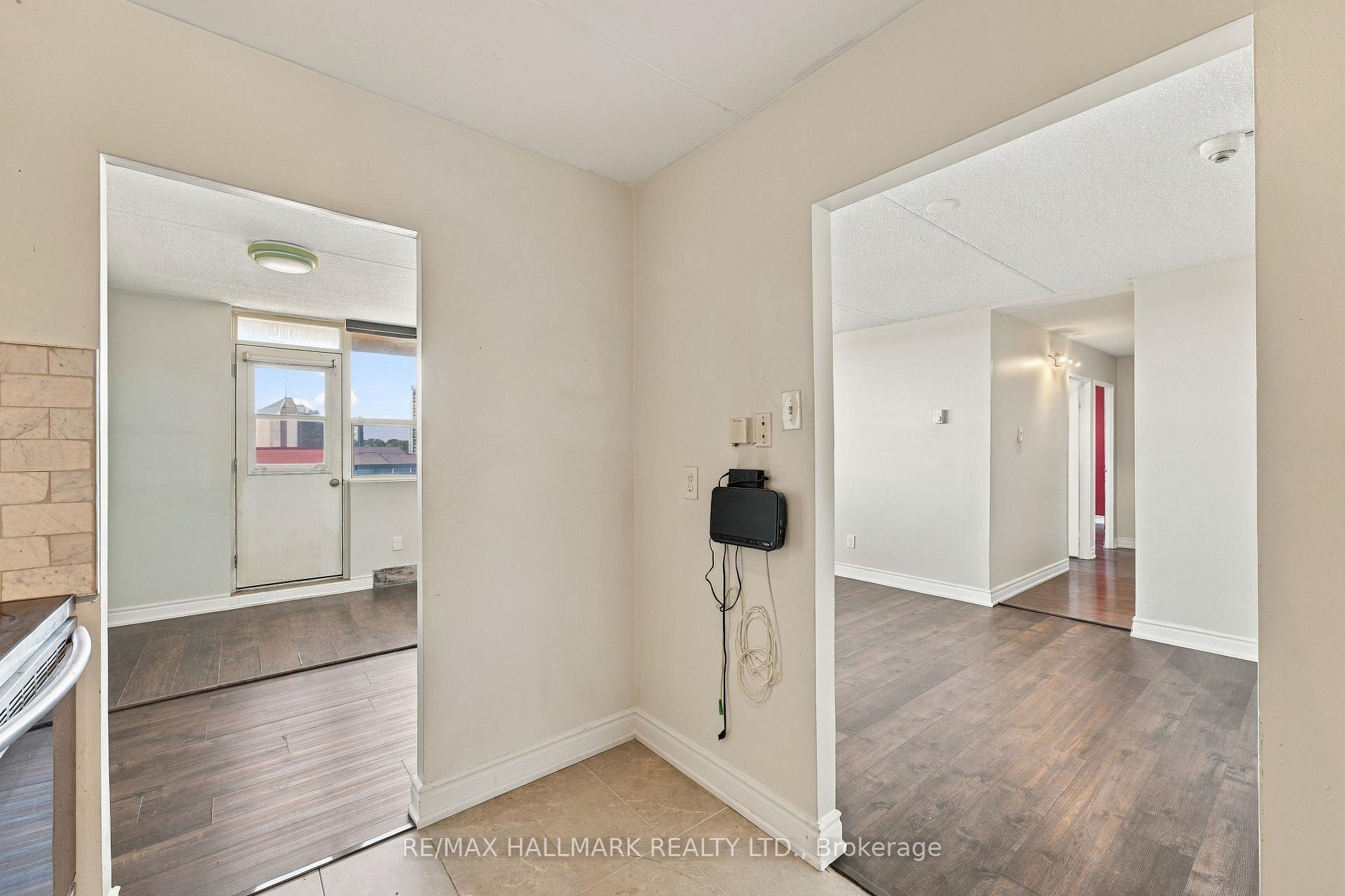 Photo 9 of Unit 704, 207 Galloway Road, Scarborough, West Hill — HOMEH