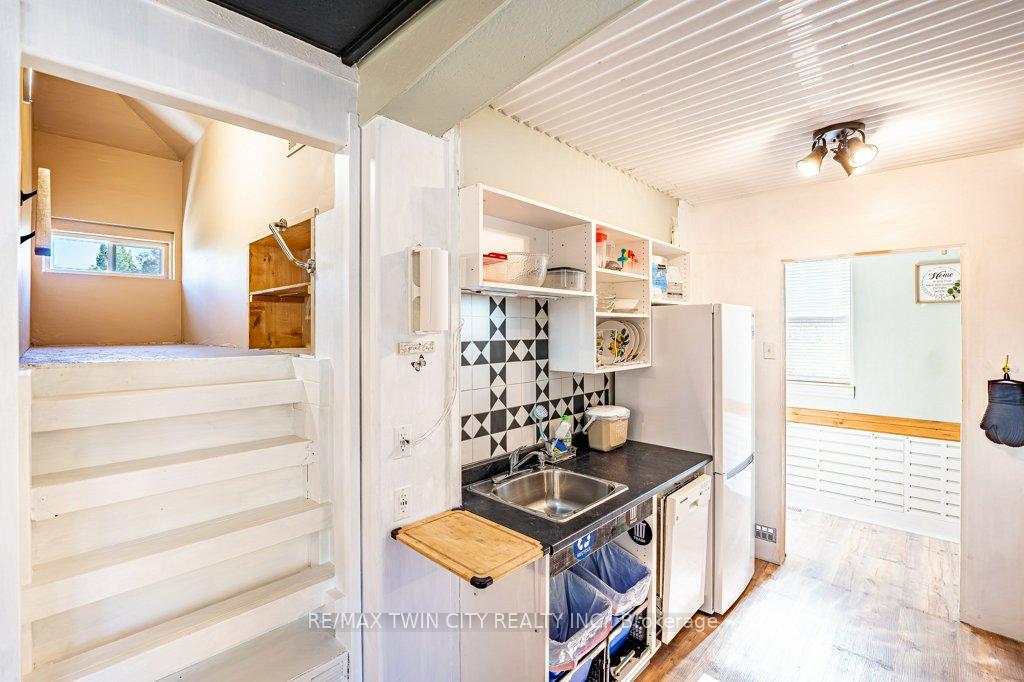 Photo 7 of 82 Kehl Street, Kitchener, Southdale — HOMEH