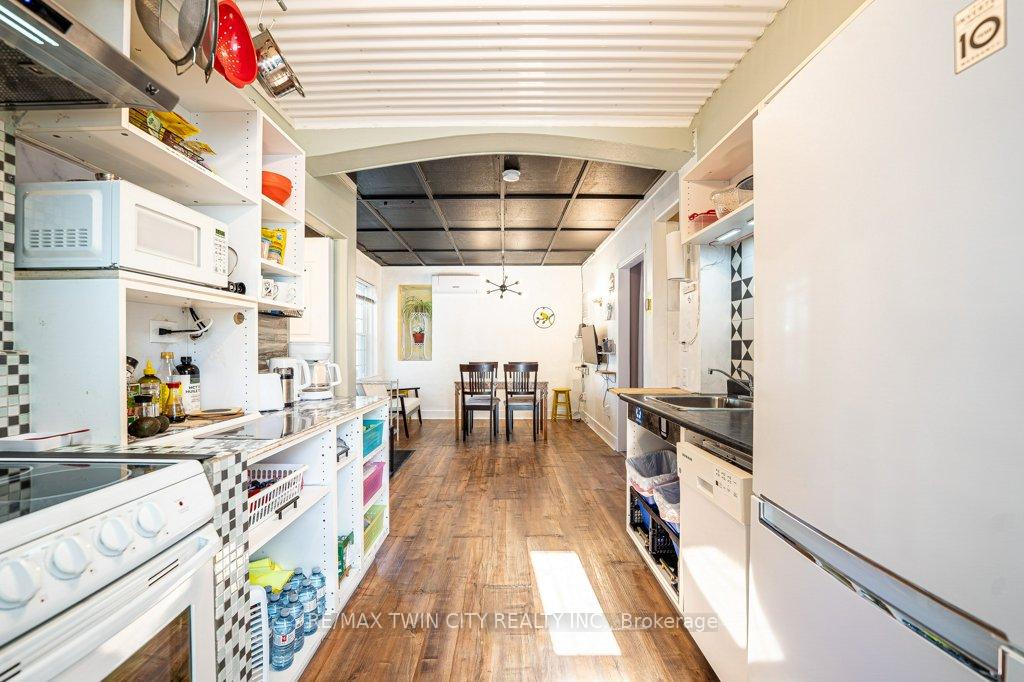 Photo 9 of 82 Kehl Street, Kitchener, Southdale — HOMEH