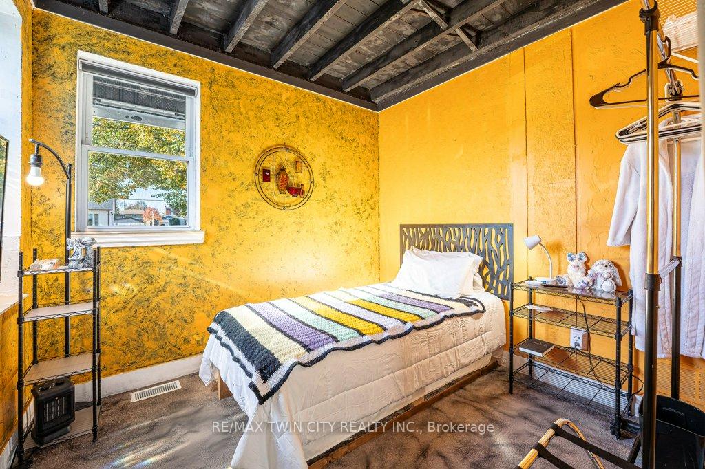 Photo 12 of 82 Kehl Street, Kitchener, Southdale — HOMEH