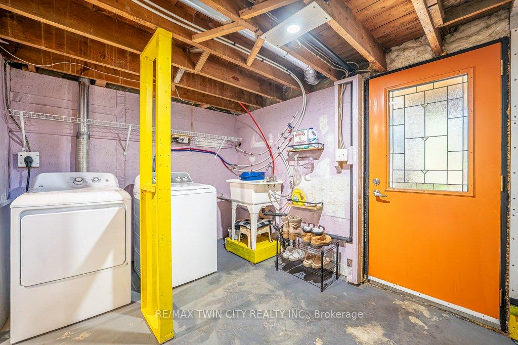 Photo 15 of 82 Kehl Street, Kitchener, Southdale — HOMEH