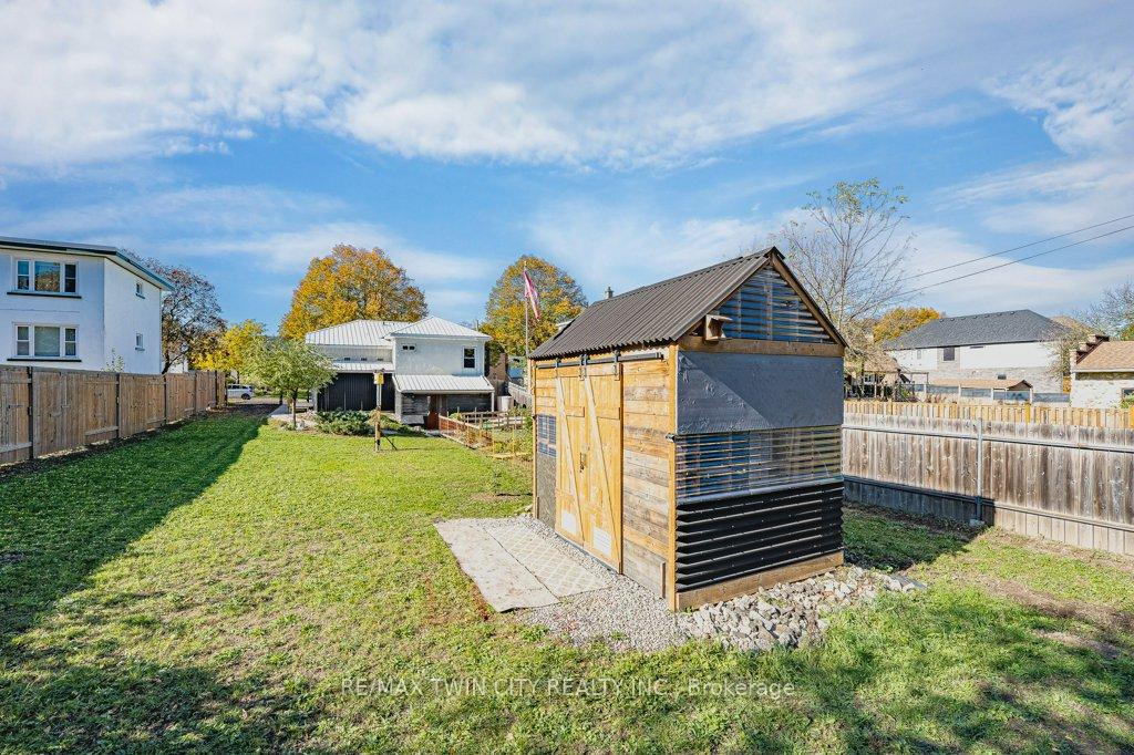 Photo 24 of 82 Kehl Street, Kitchener, Southdale — HOMEH
