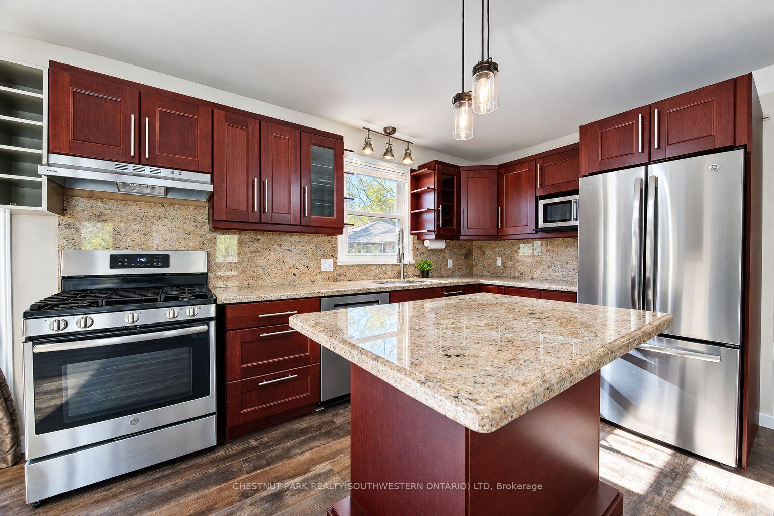 Photo 17 of 1243 Whitley Street, Cambridge, Lang's Farm — HOMEH