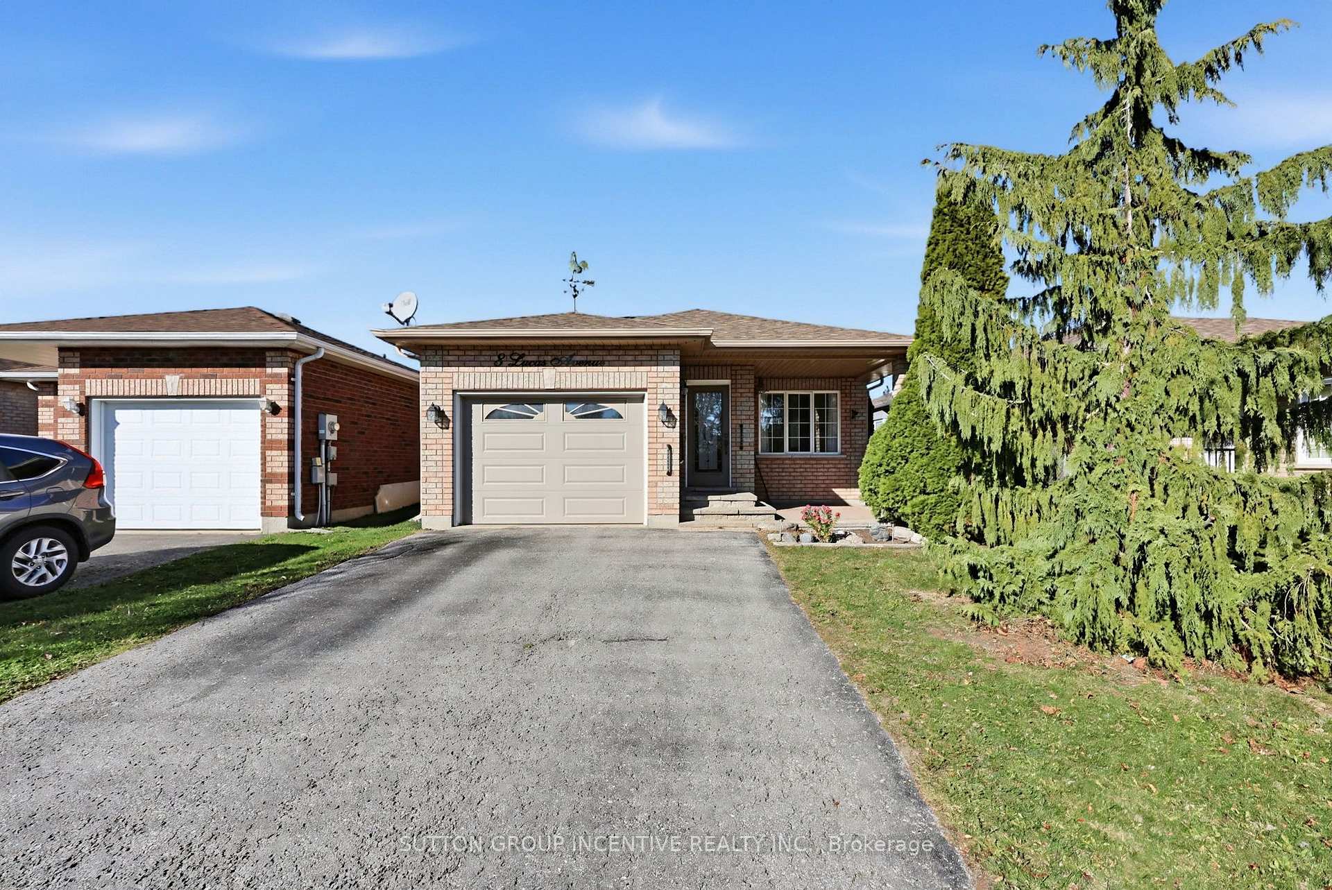 Photo 1 of 8 Lucas Avenue, Barrie, Holly — HOMEH