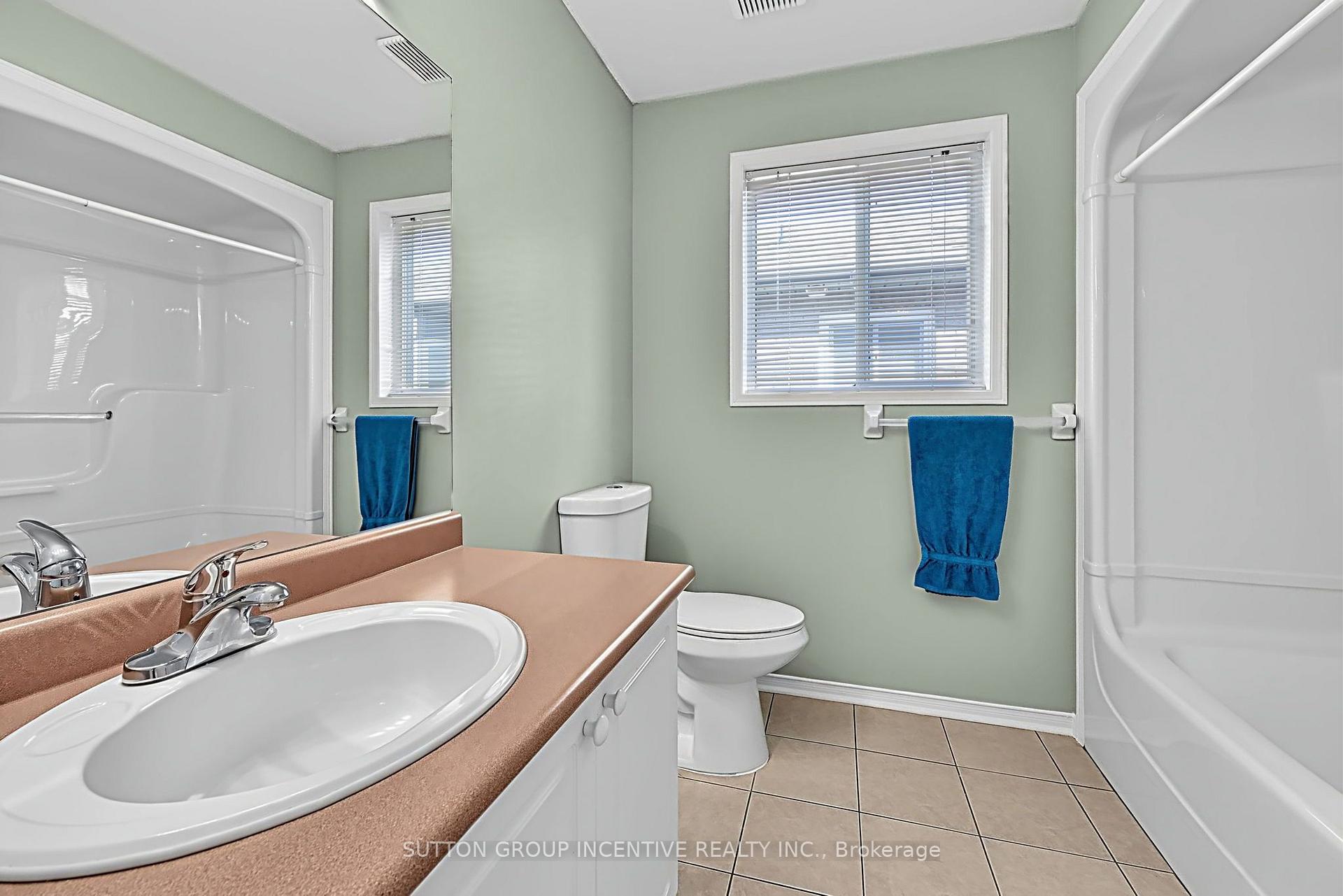 Photo 19 of 8 Lucas Avenue, Barrie, Holly — HOMEH