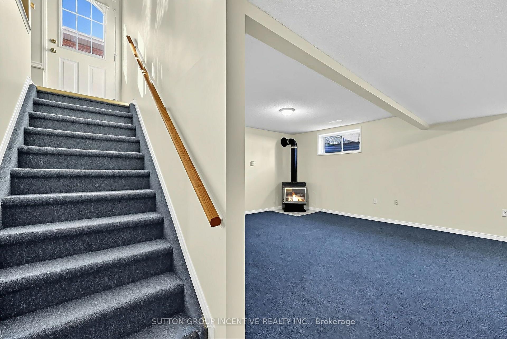 Photo 20 of 8 Lucas Avenue, Barrie, Holly — HOMEH