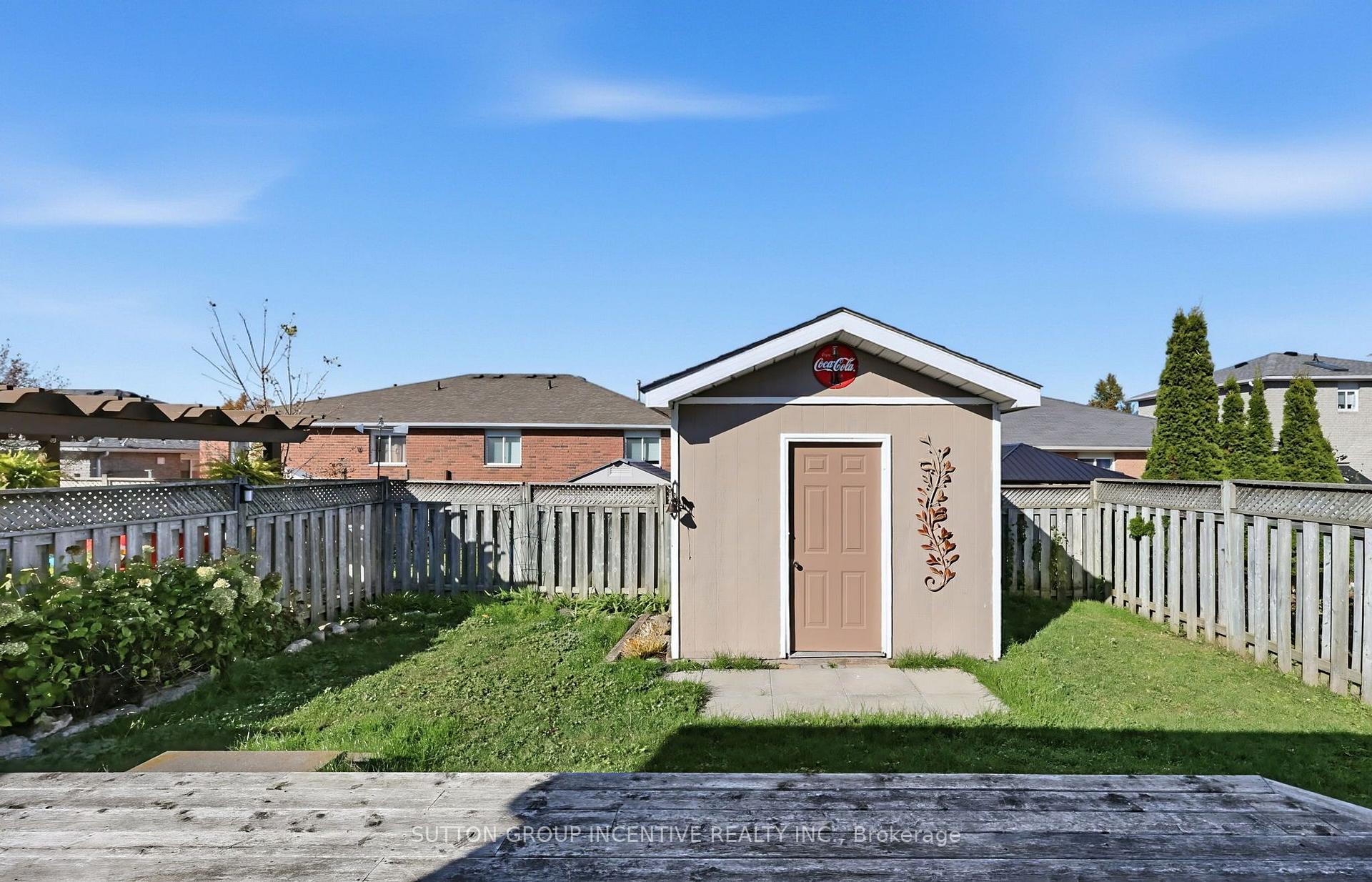 Photo 32 of 8 Lucas Avenue, Barrie, Holly — HOMEH