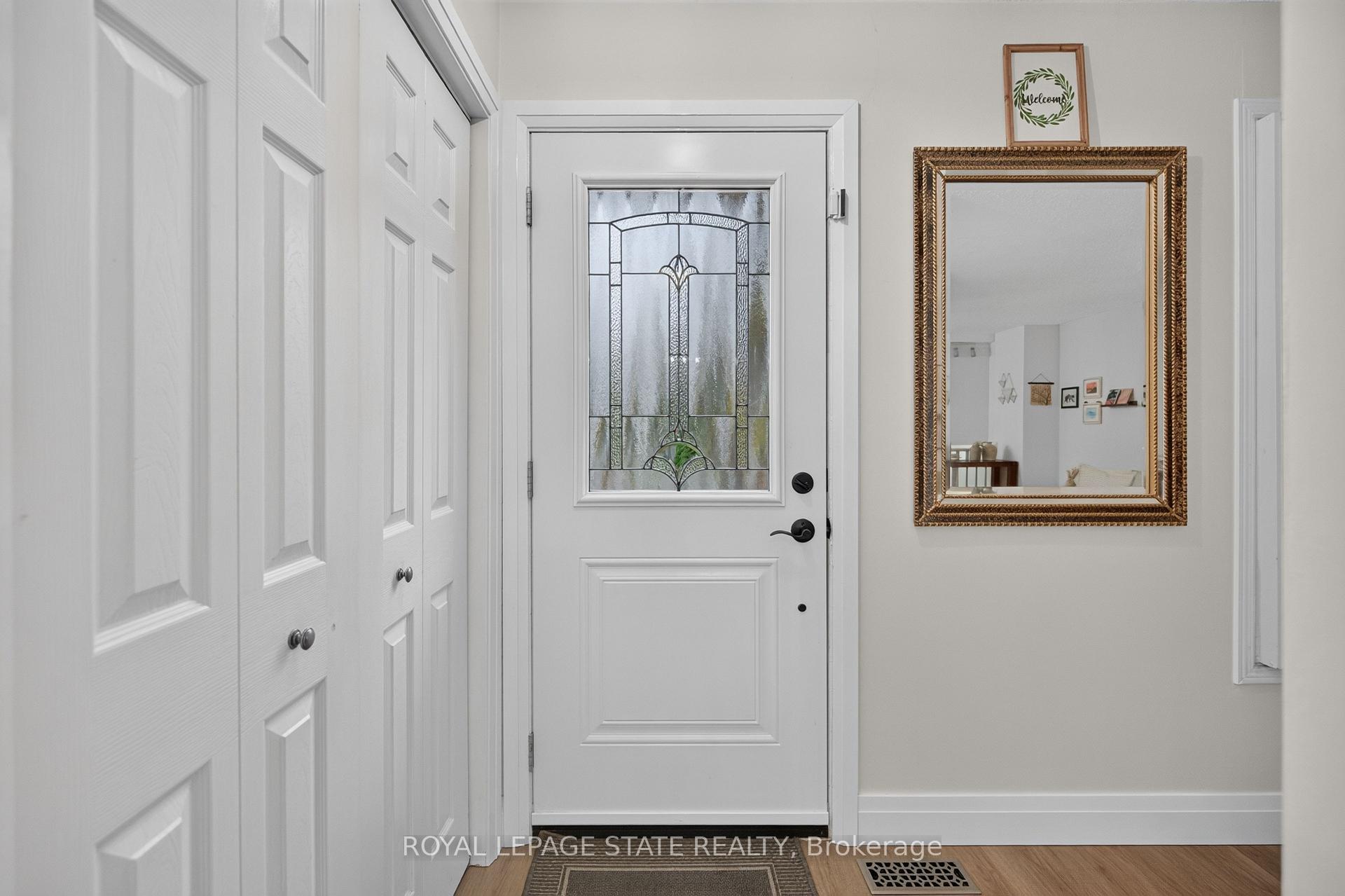 Photo 3 of 38 Southglen Road, Brantford, Cedarland — HOMEH