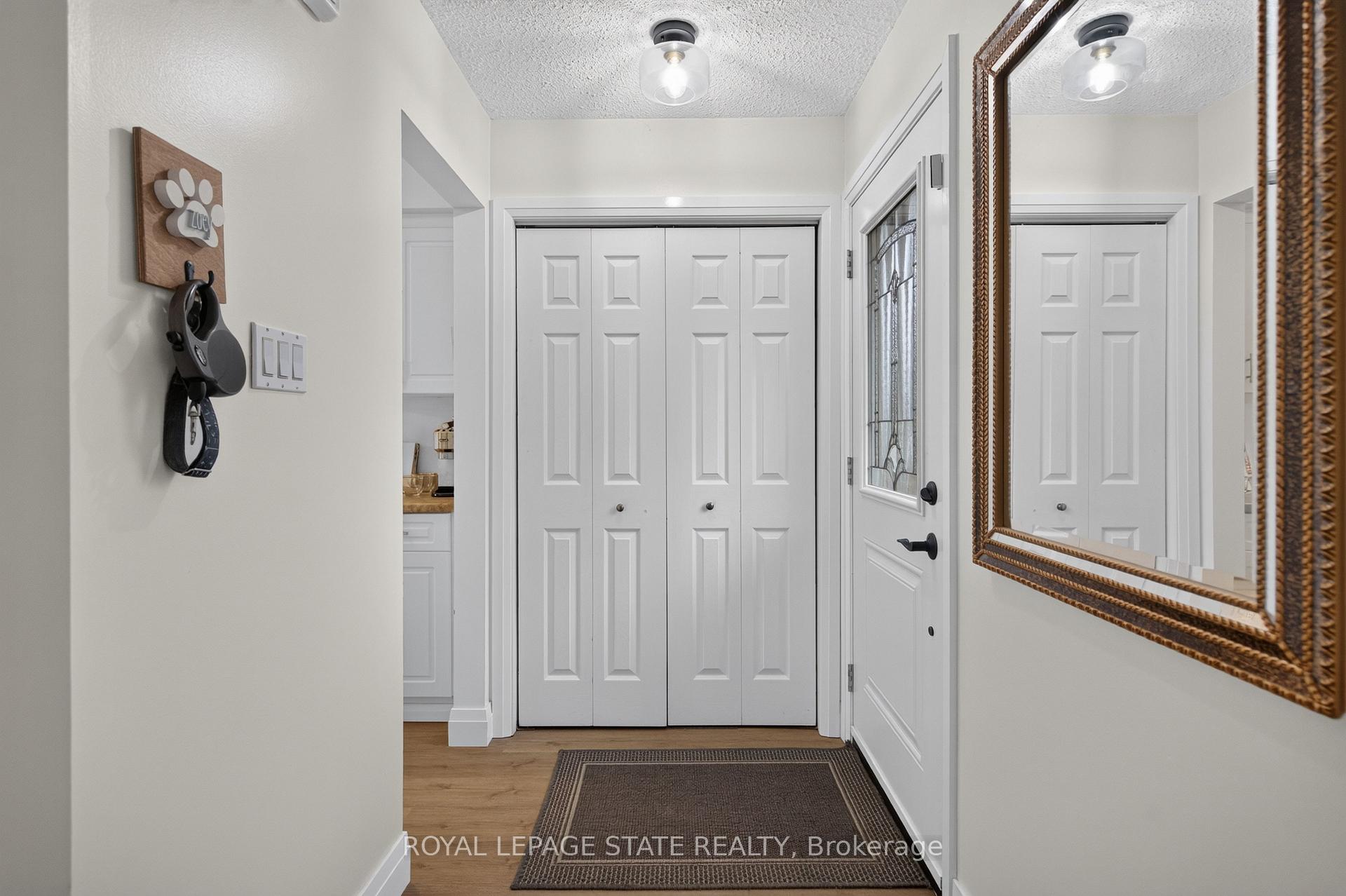 Photo 4 of 38 Southglen Road, Brantford, Cedarland — HOMEH