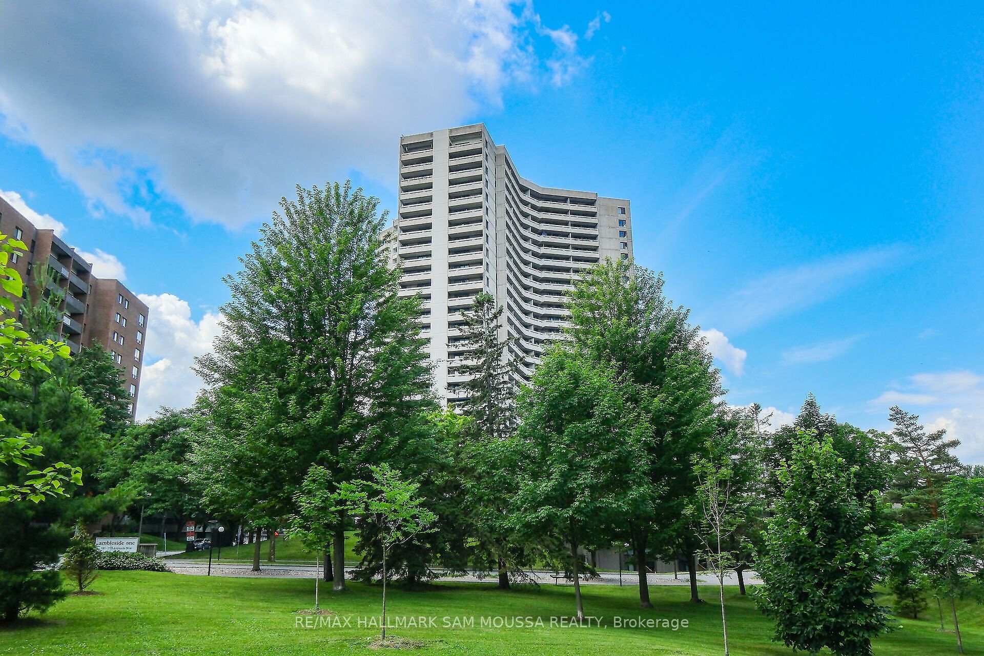 Photo 2 of Unit 1309, 1171 Ambleside Drive, Ottawa, Woodroffe — HOMEH