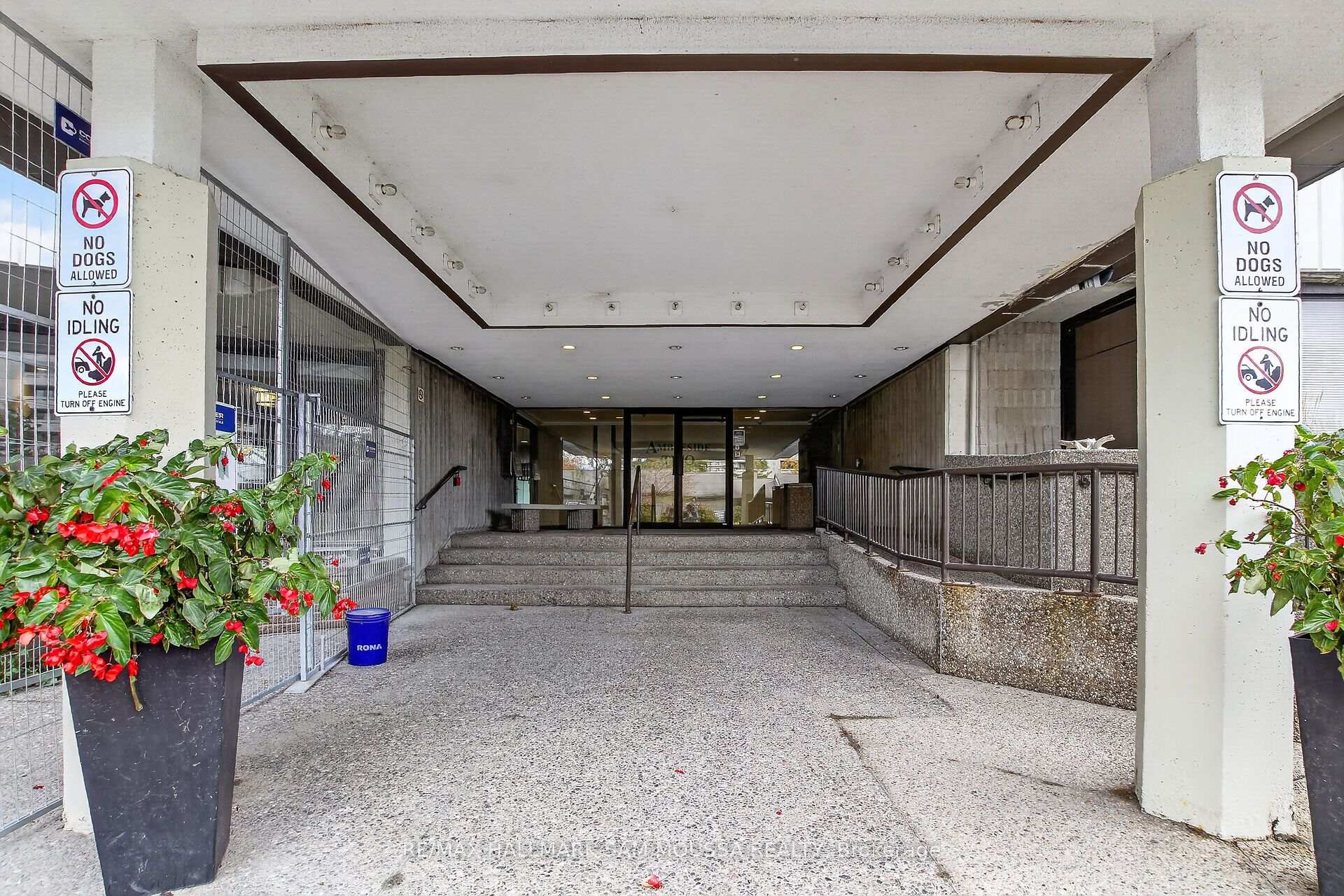 Photo 3 of Unit 1309, 1171 Ambleside Drive, Ottawa, Woodroffe — HOMEH