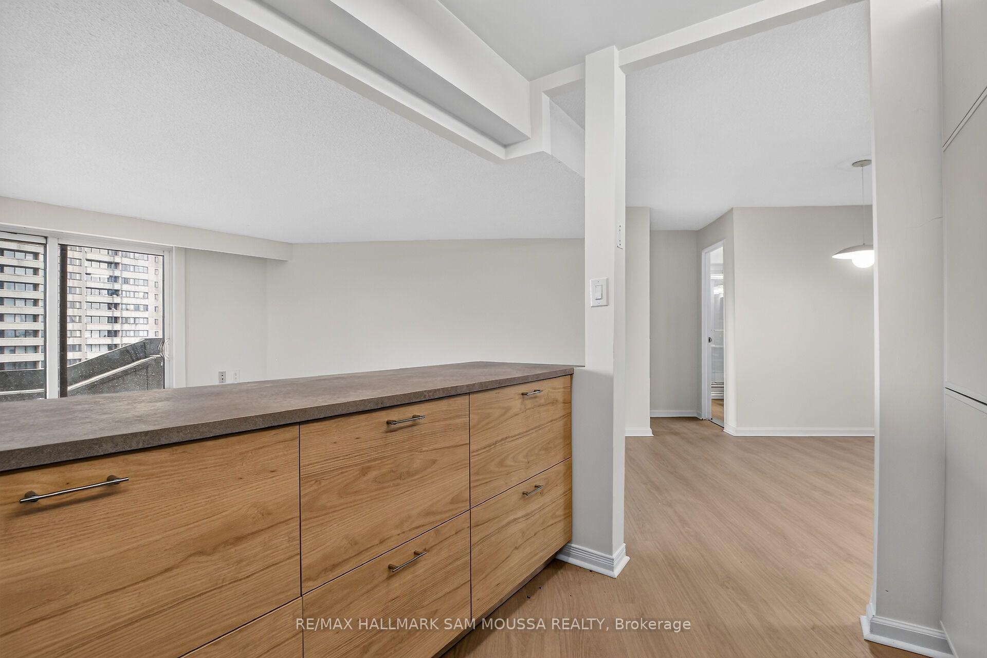 Photo 16 of Unit 1309, 1171 Ambleside Drive, Ottawa, Woodroffe — HOMEH