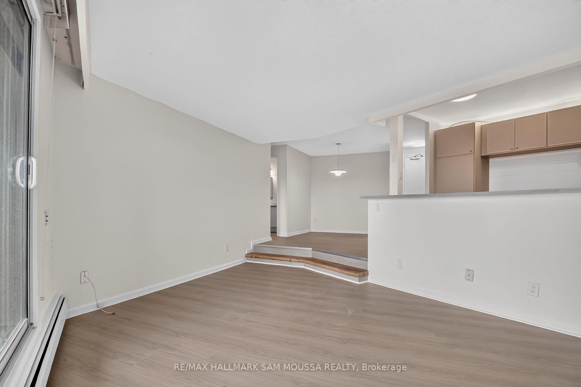 Photo 19 of Unit 1309, 1171 Ambleside Drive, Ottawa, Woodroffe — HOMEH