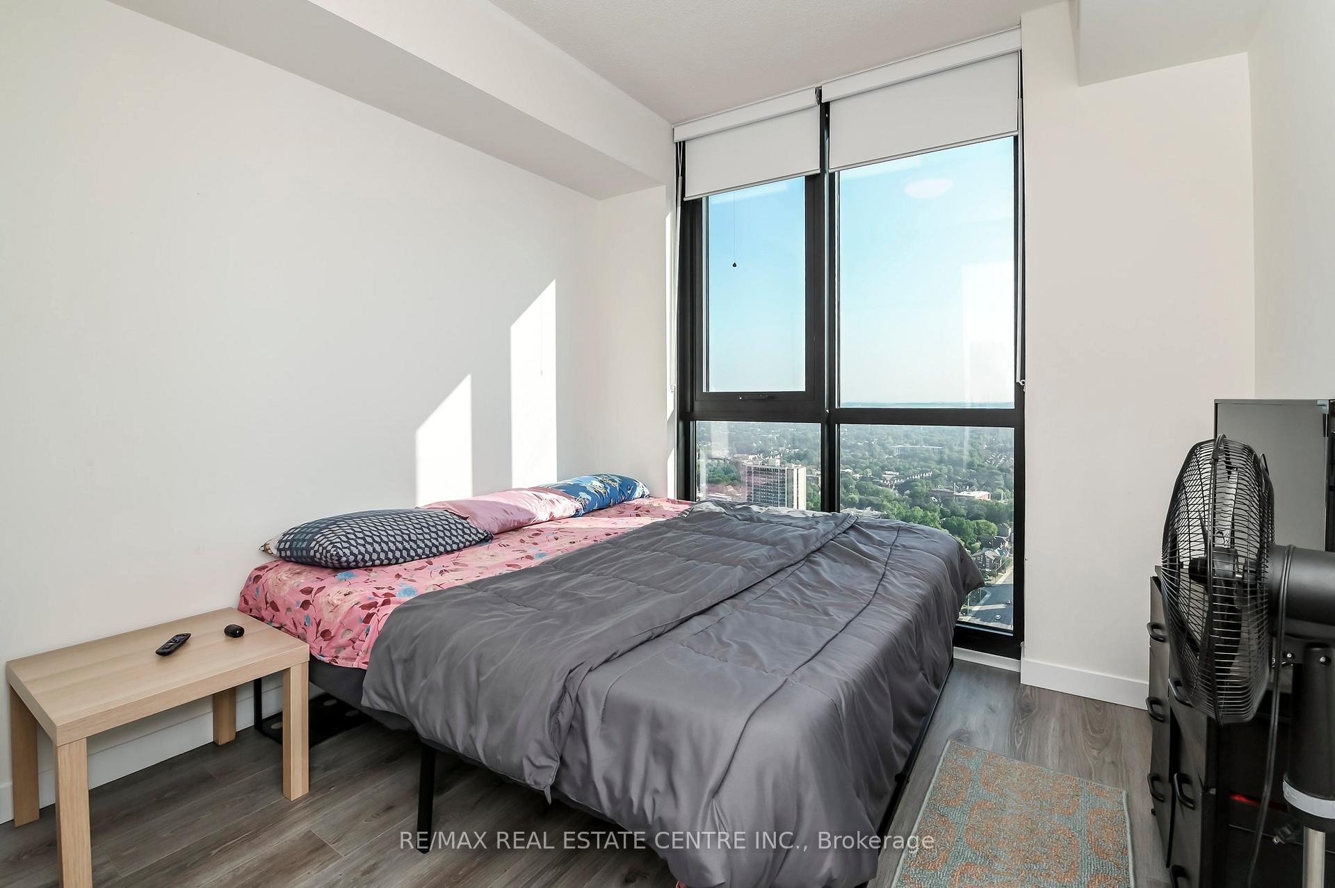 Photo 19 of Unit 3613, 60 Frederick Street, Kitchener, Civic Centre — HOMEH
