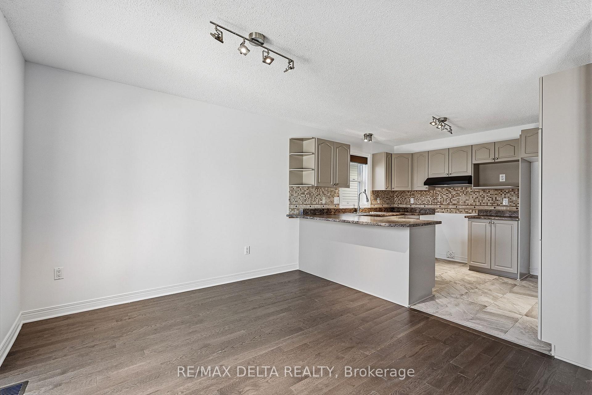 Photo 13 of 202 Sandra Crescent, Clarence-Rockland, Town of Rockland — HOMEH