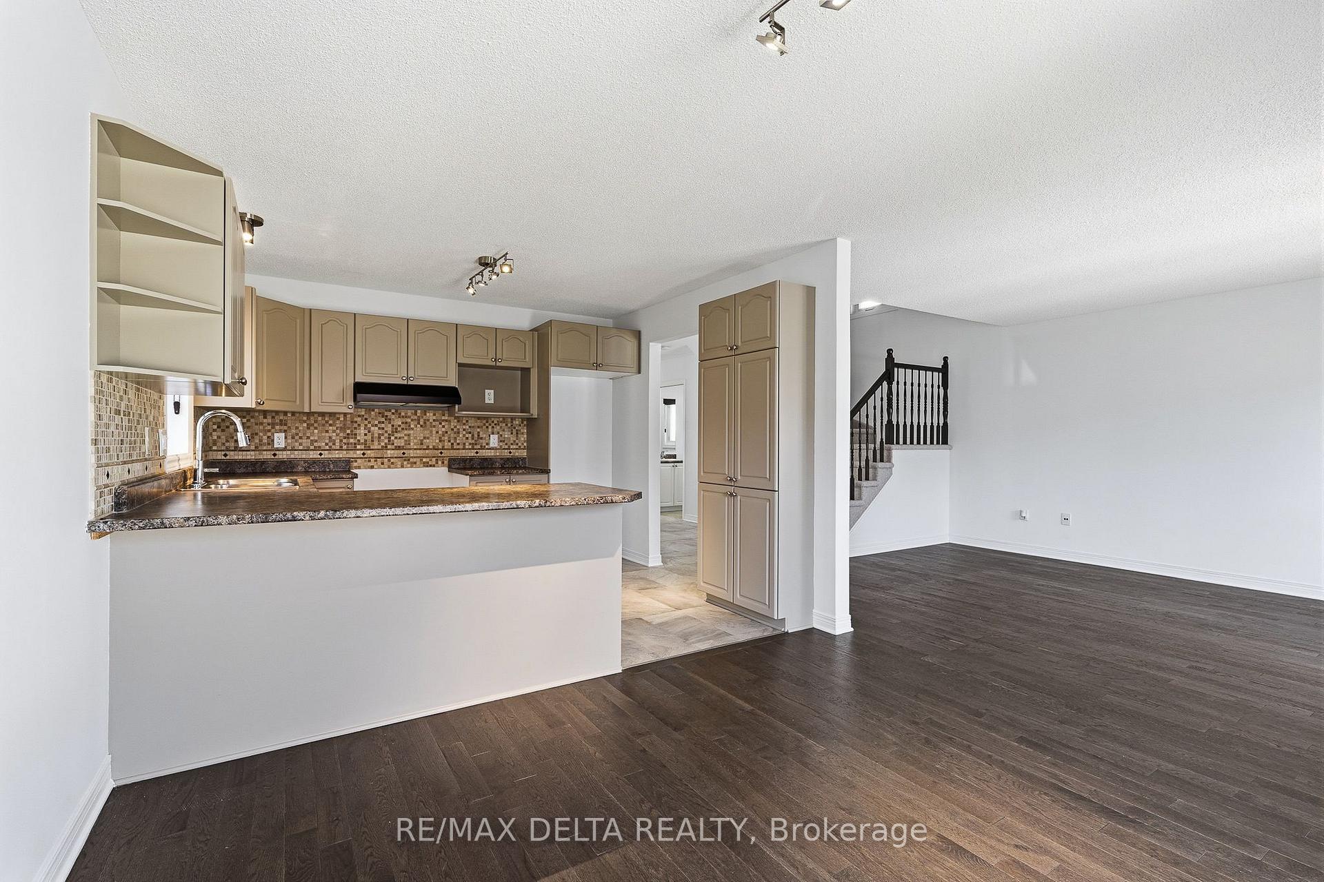 Photo 14 of 202 Sandra Crescent, Clarence-Rockland, Town of Rockland — HOMEH