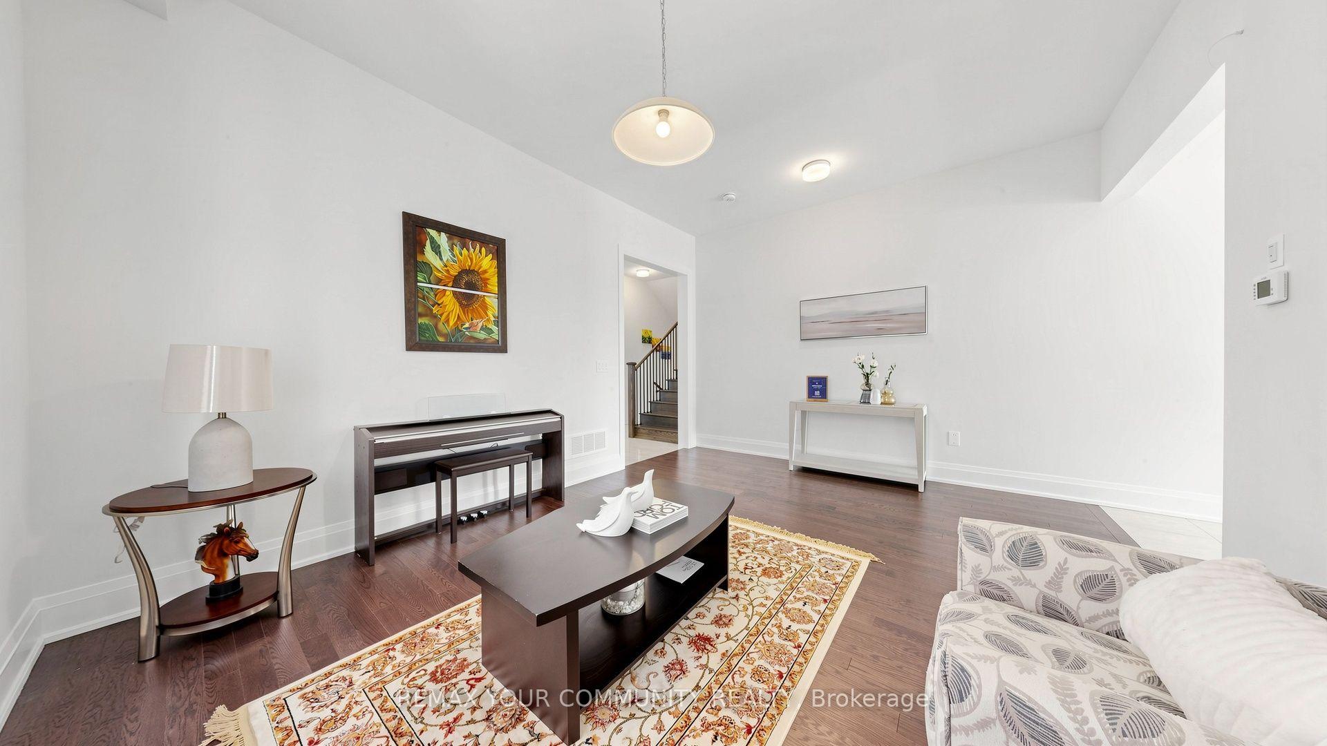 Photo 16 of 9 Backhouse Drive, Richmond Hill, Rural Richmond Hill — HOMEH