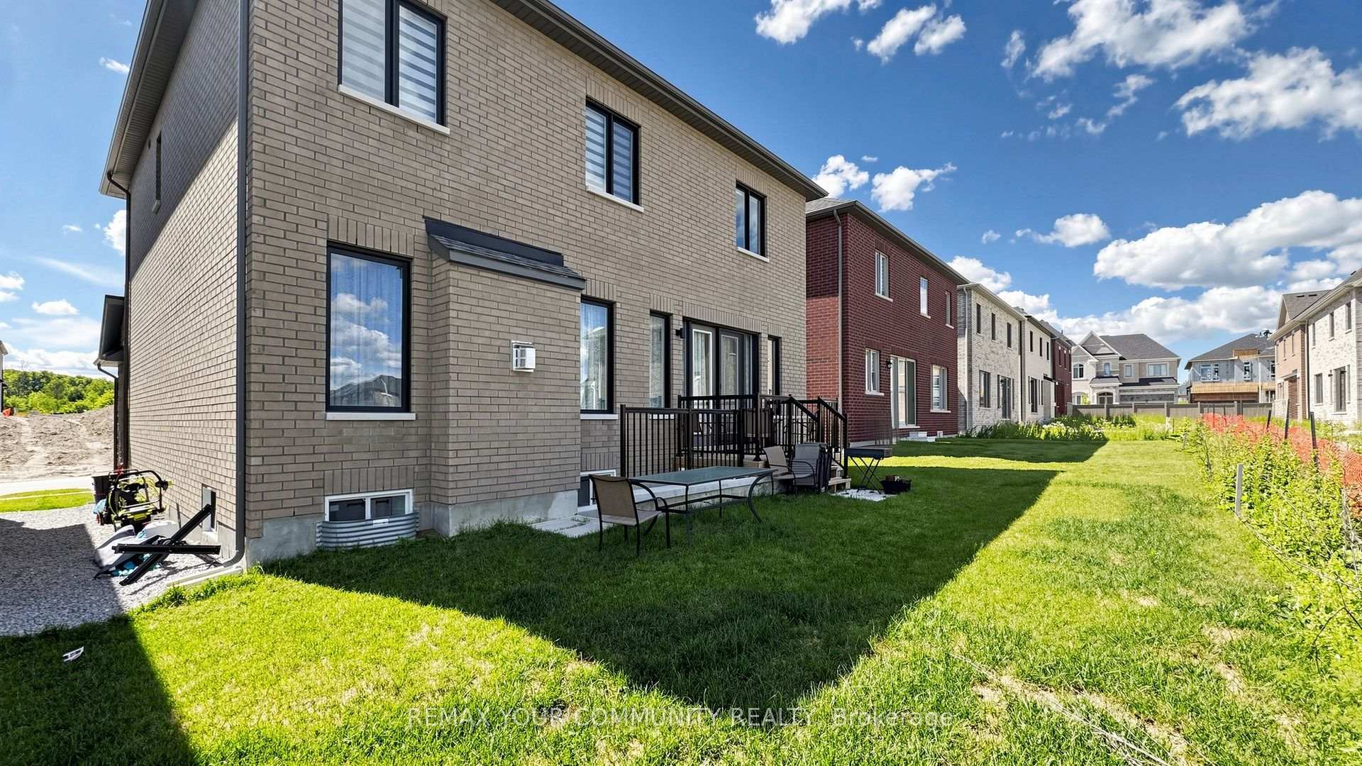 Photo 48 of 9 Backhouse Drive, Richmond Hill, Rural Richmond Hill — HOMEH