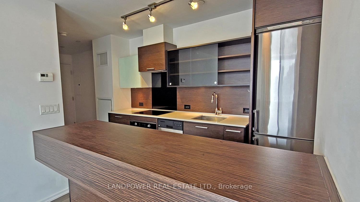 Photo 19 of Unit 1401, 75 St. Nicholas Street, Toronto, Bay Street Corridor — HOMEH