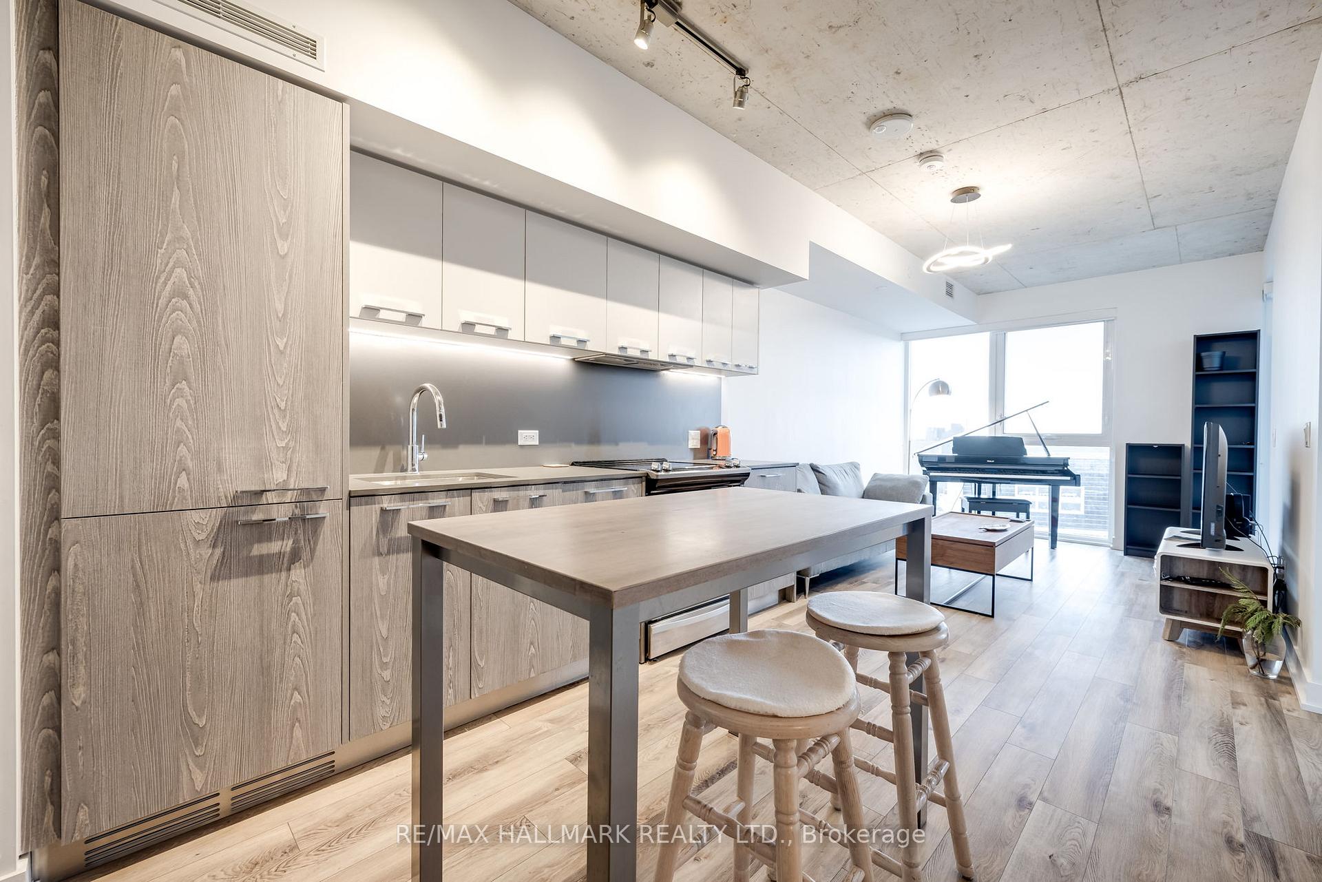 Photo of Unit 1106, 15 Baseball Place