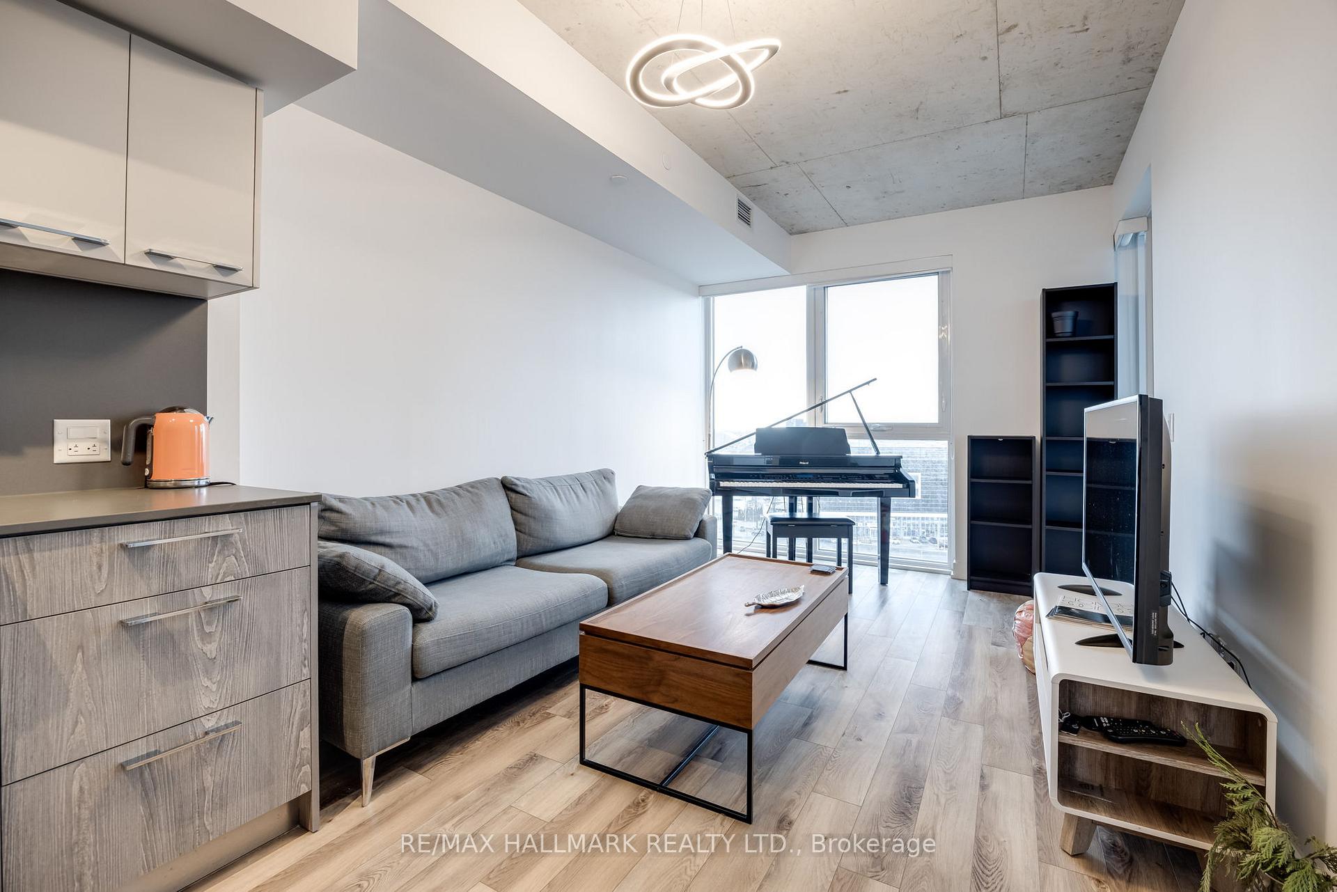 Photo 2 of Unit 1106, 15 Baseball Place, Toronto, South Riverdale — HOMEH