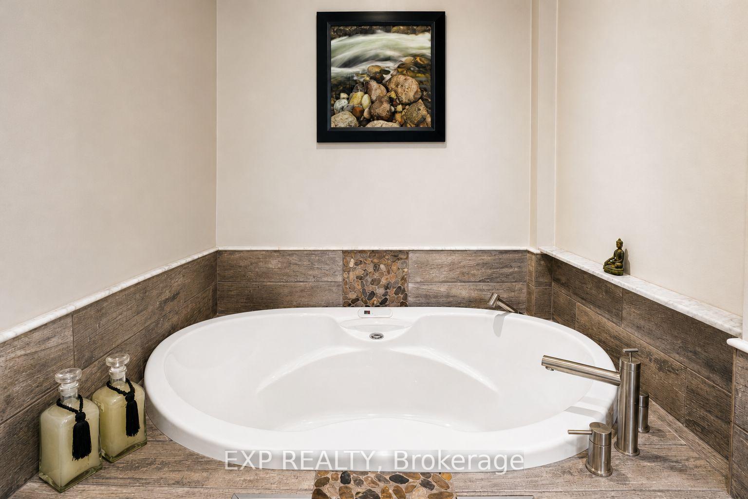 Photo 23 of 74 Henderson Drive, Whitby, Pringle Creek — HOMEH