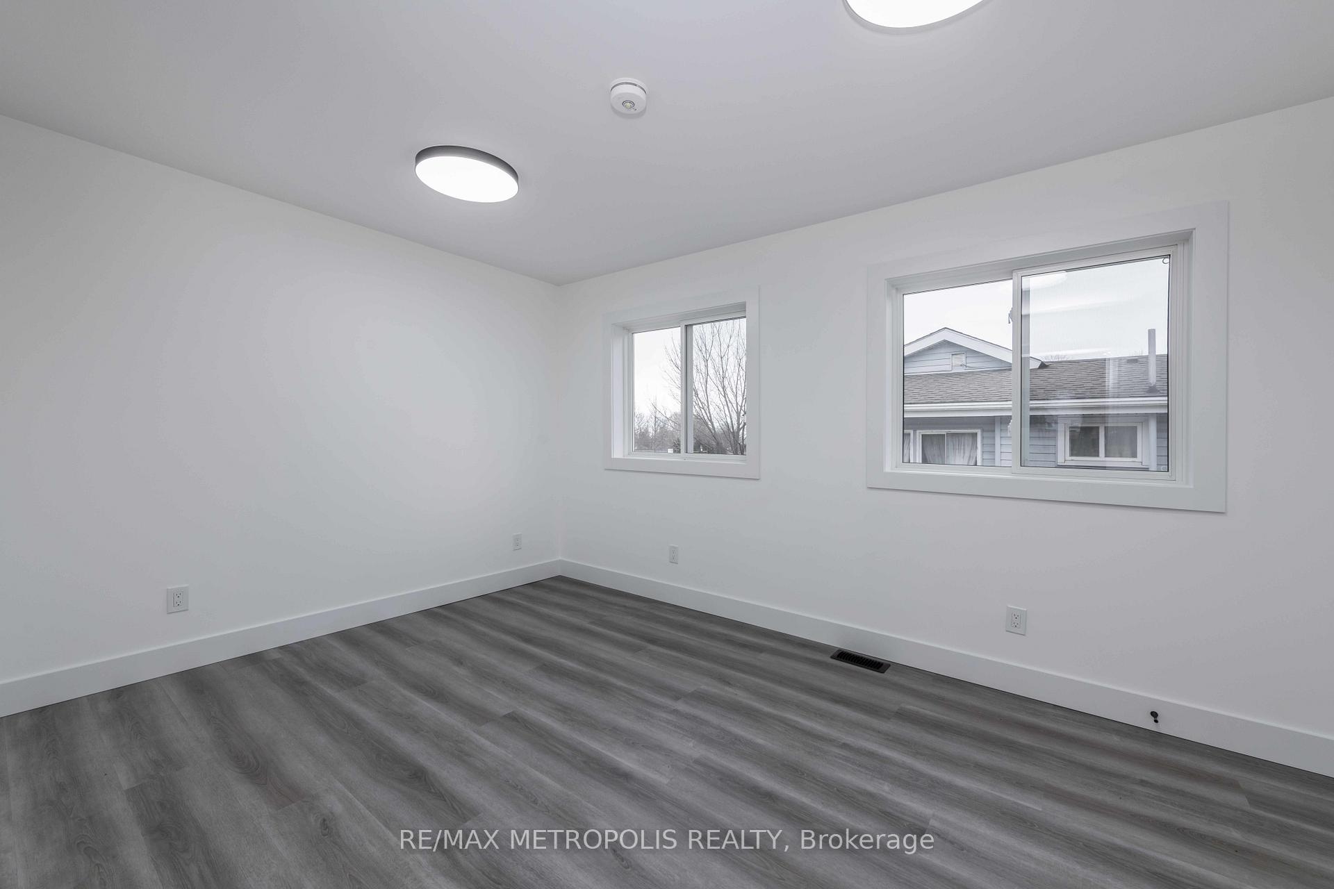 Photo 14 of 759 Innisfil Beach Road, Innisfil, Alcona — HOMEH