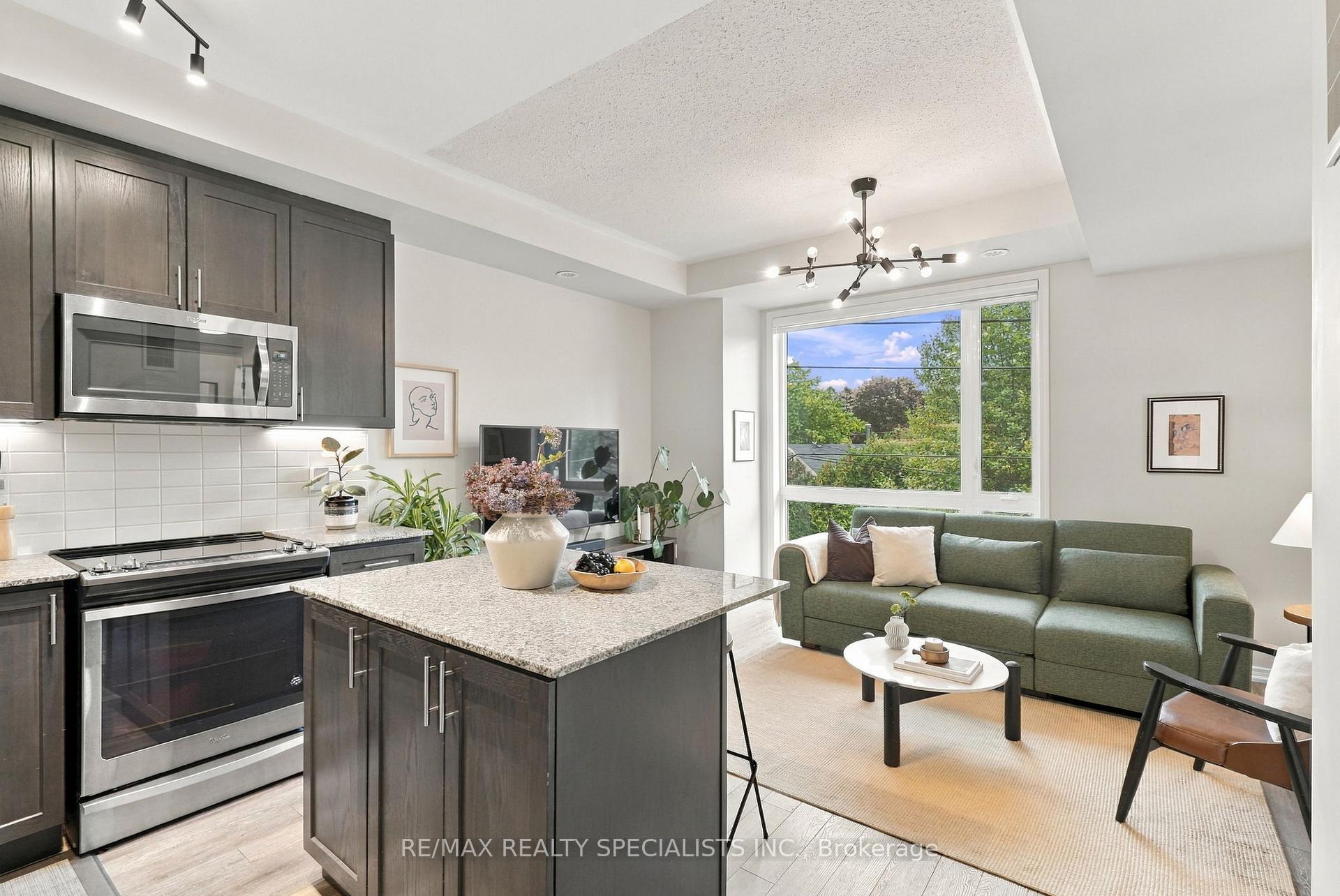 Photo 13 of Unit 5, 24 Fieldway Road, Etobicoke, Islington-City Centre West — HOMEH