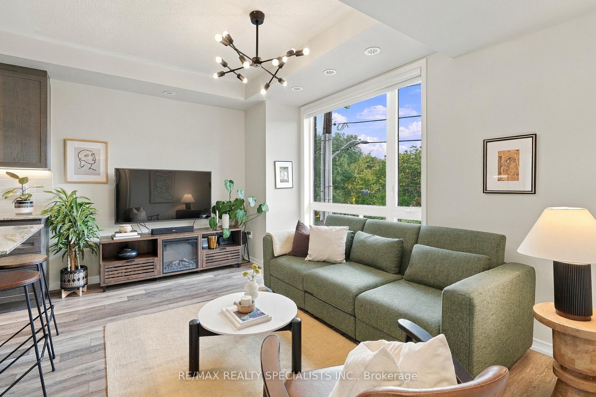 Photo 19 of Unit 5, 24 Fieldway Road, Etobicoke, Islington-City Centre West — HOMEH