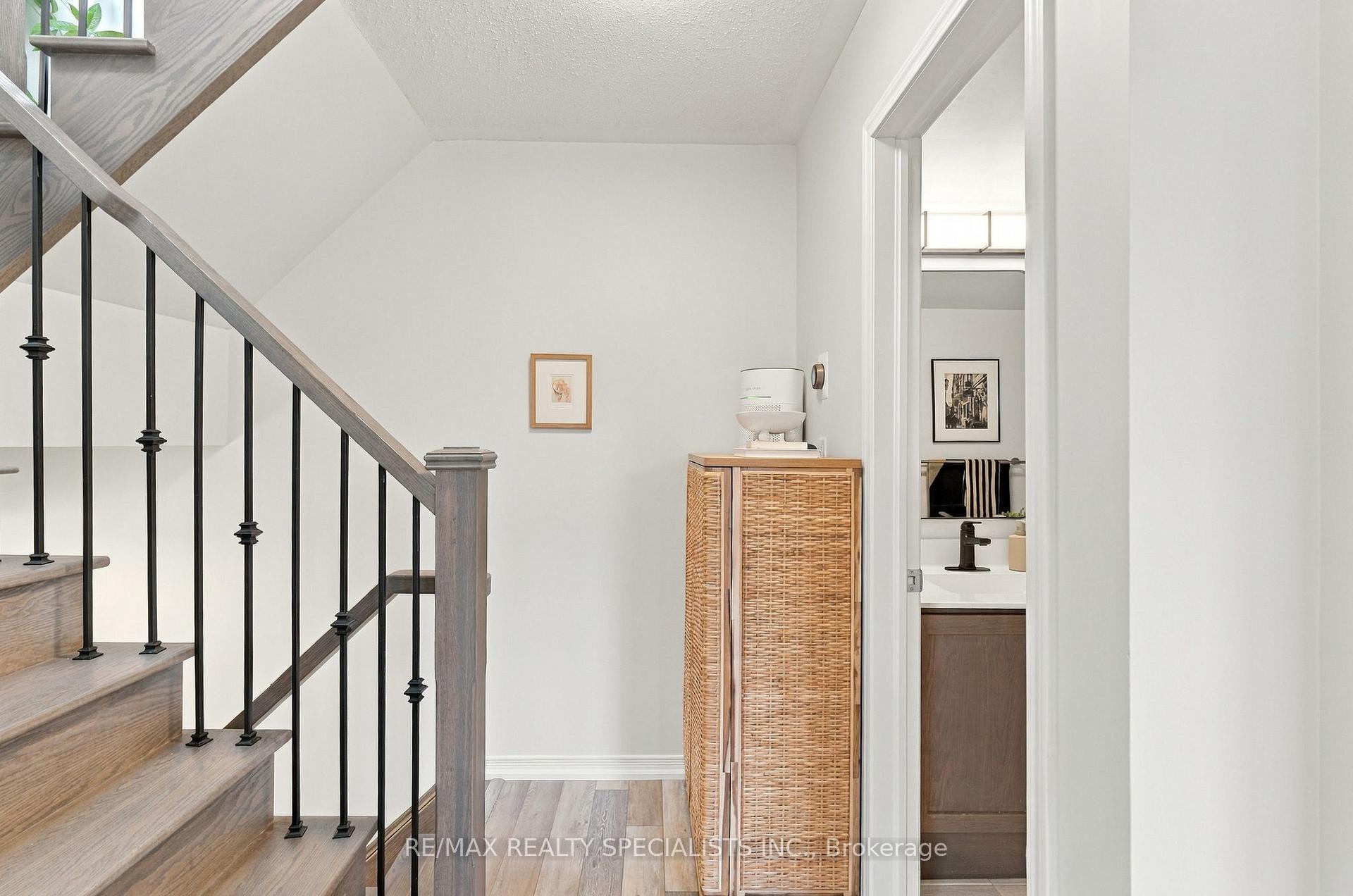 Photo 25 of Unit 5, 24 Fieldway Road, Etobicoke, Islington-City Centre West — HOMEH