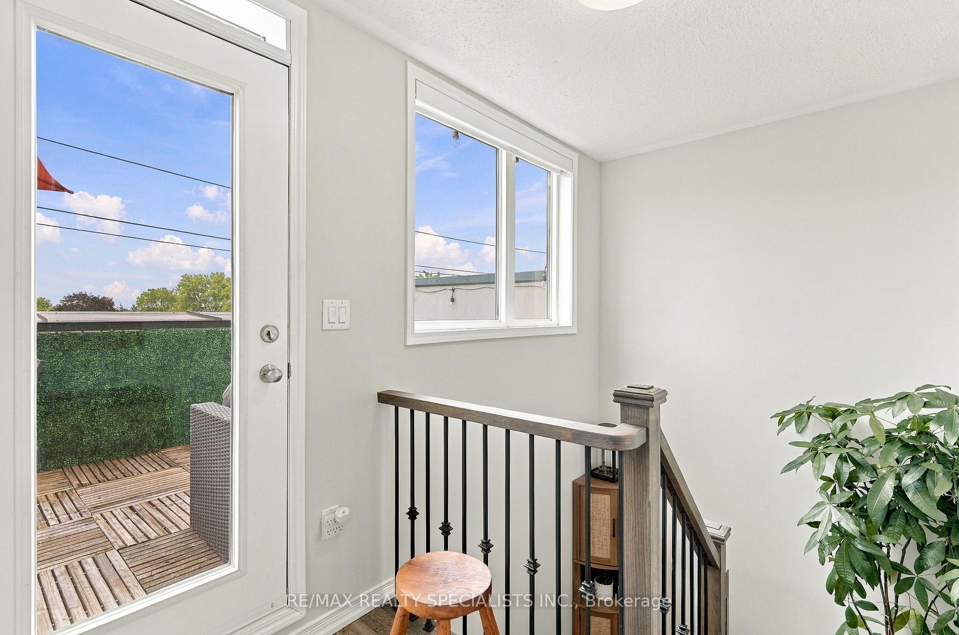 Photo 45 of Unit 5, 24 Fieldway Road, Etobicoke, Islington-City Centre West — HOMEH