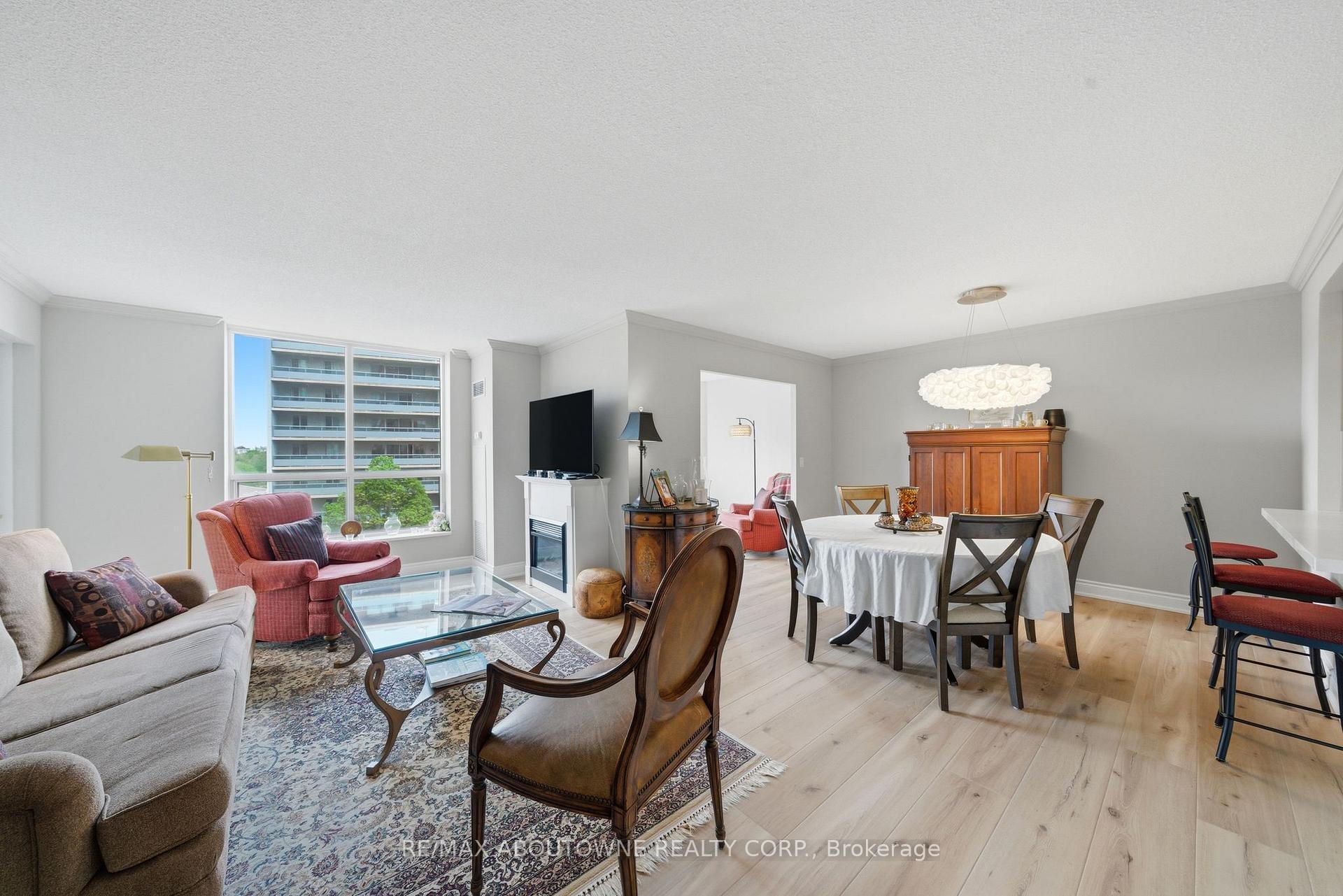 Photo 13 of Unit 606, 442 Maple Avenue, Burlington, Brant — HOMEH